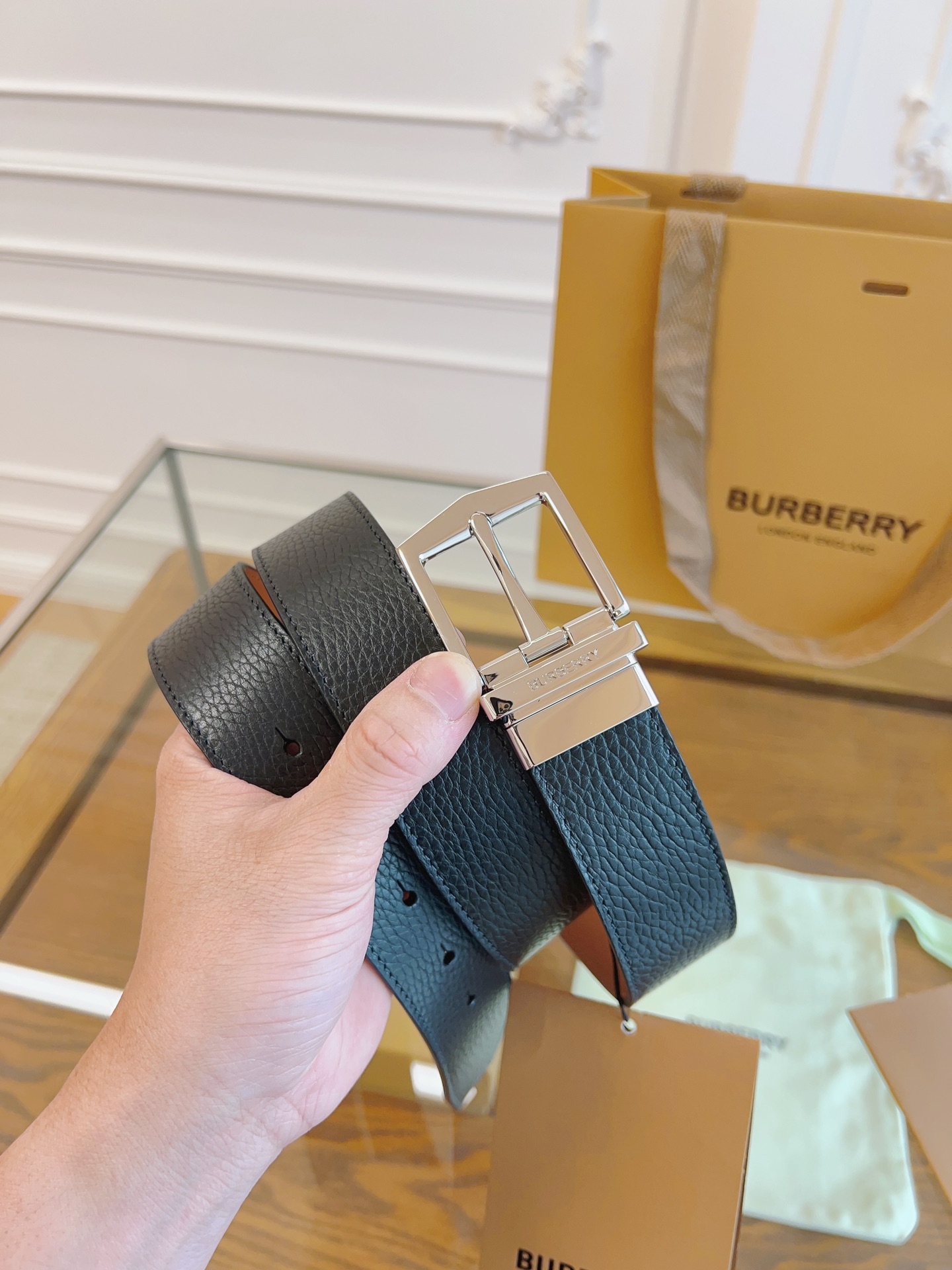 Burberry Basic Belt Black