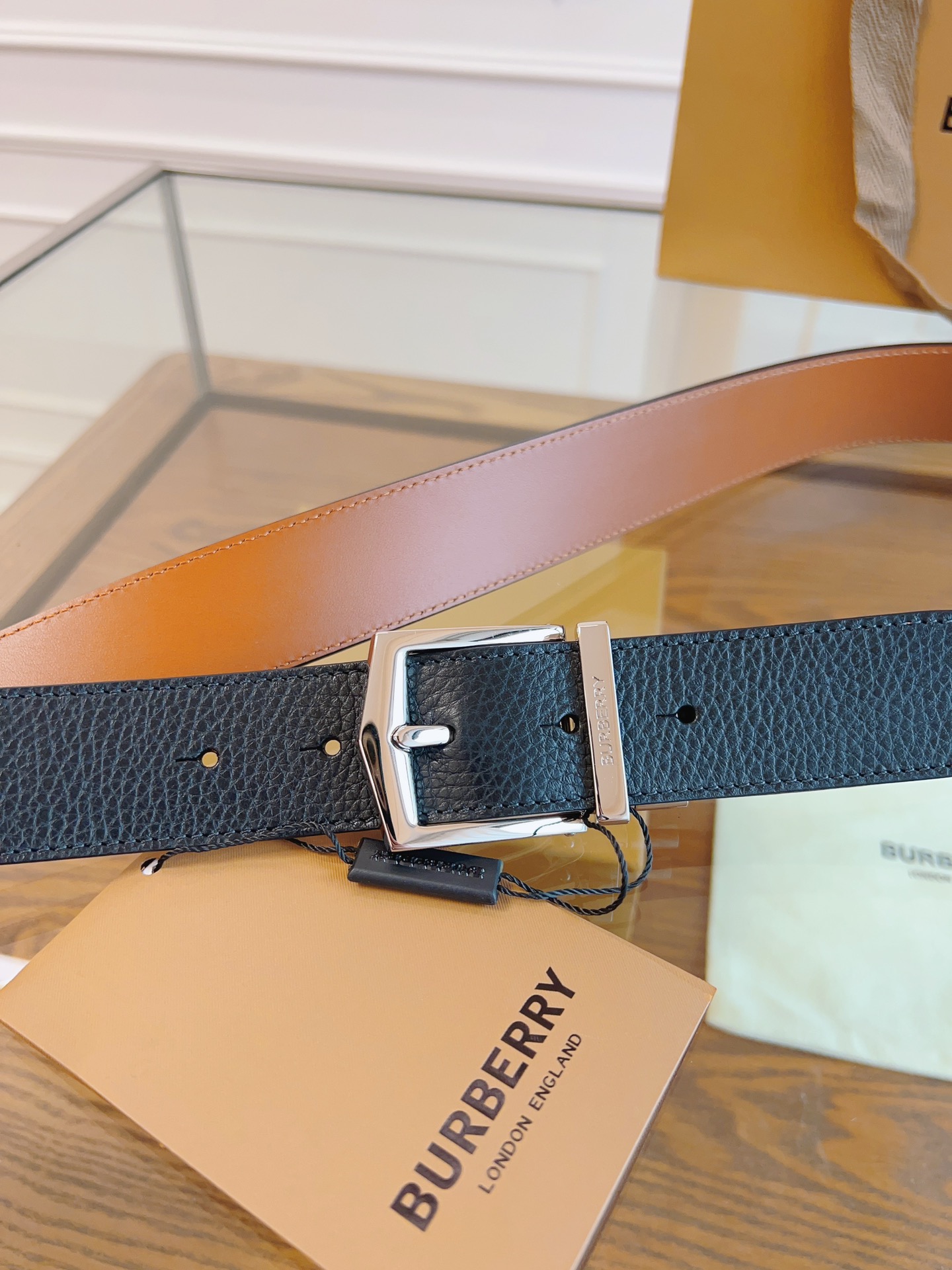 Burberry Basic Belt Black