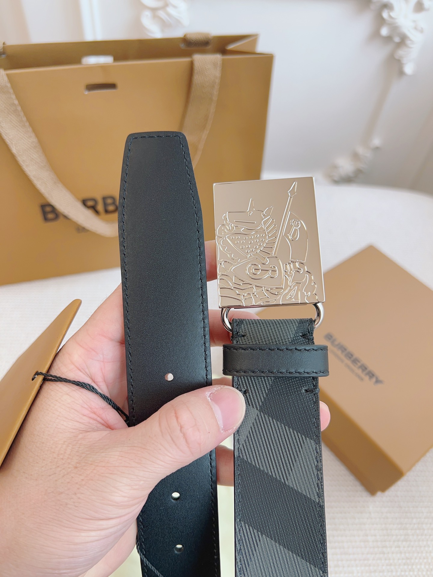 Burberry Basic Belt Cow Leather Black