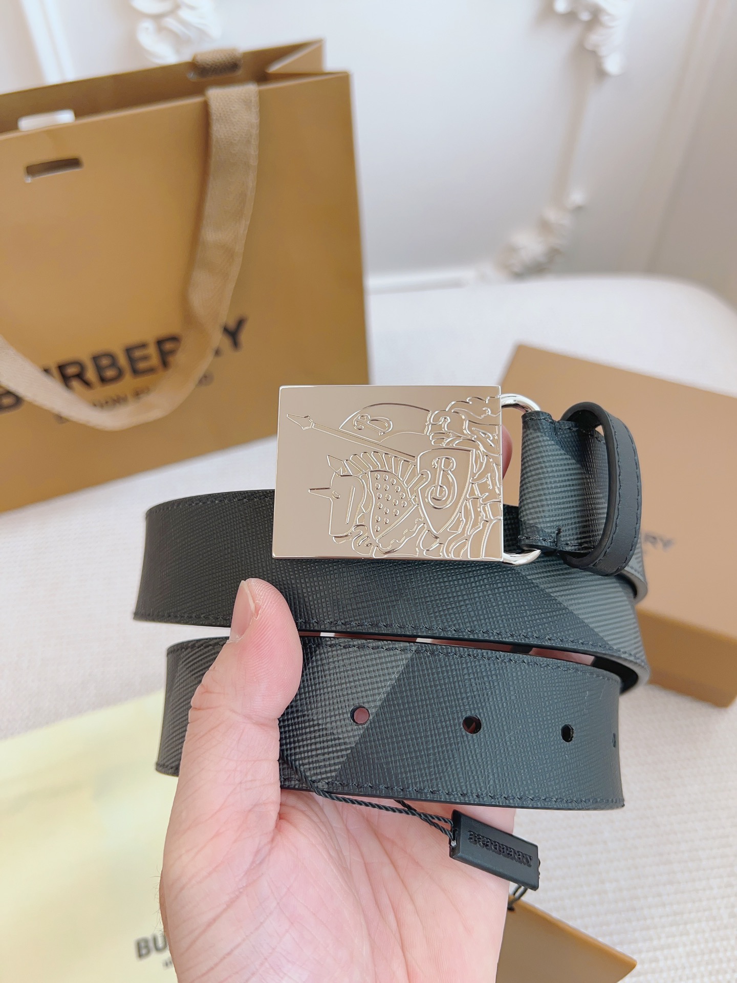 Burberry Basic Belt Cow Leather Black