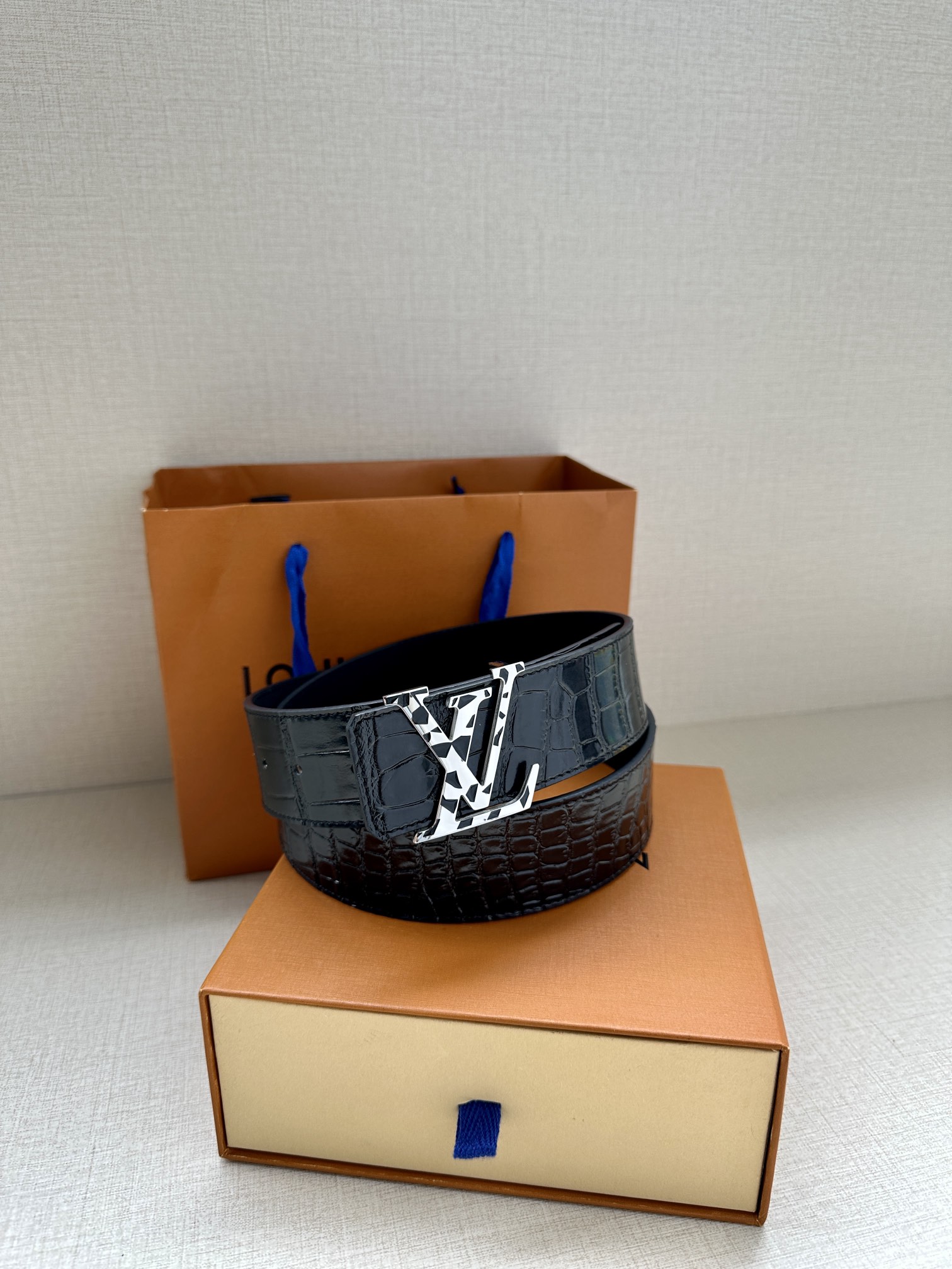Louis Vuitton Basic Belt L