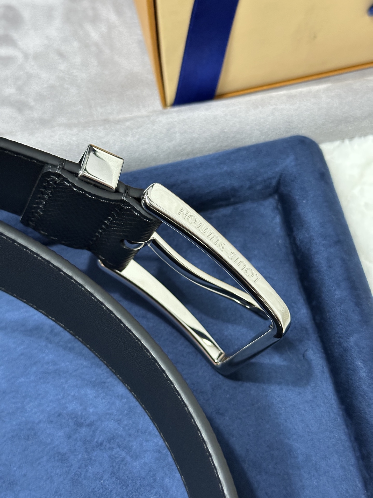 Louis Vuitton Basic Belt 13514-m-l