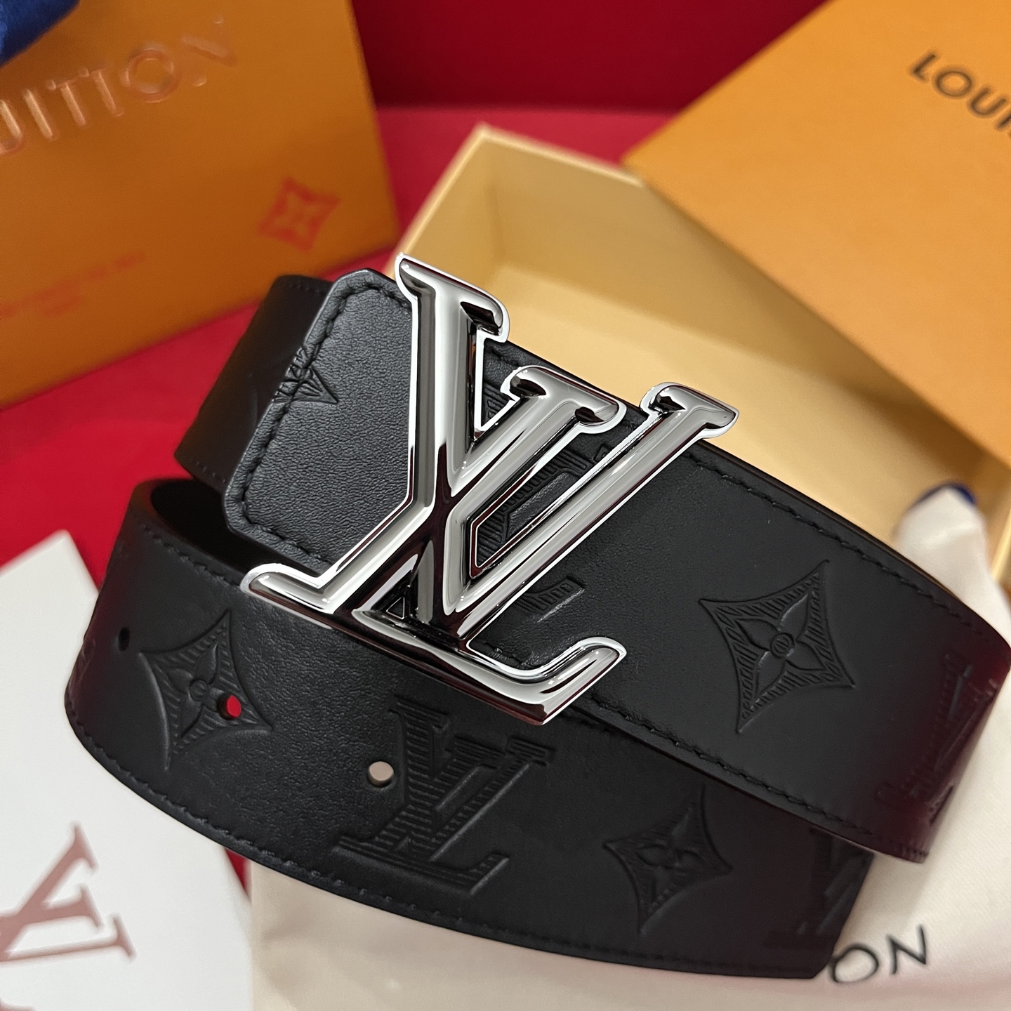 Louis Vuitton Male Basic Belt Cow Leather S-m-l