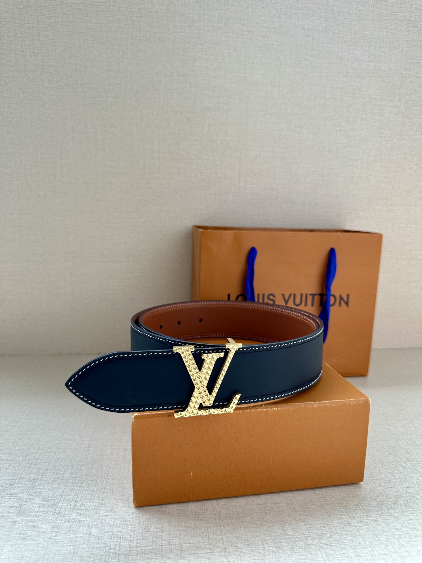 Louis Vuitton Leather Belt Top Grain Leather Black Wide Width M-l