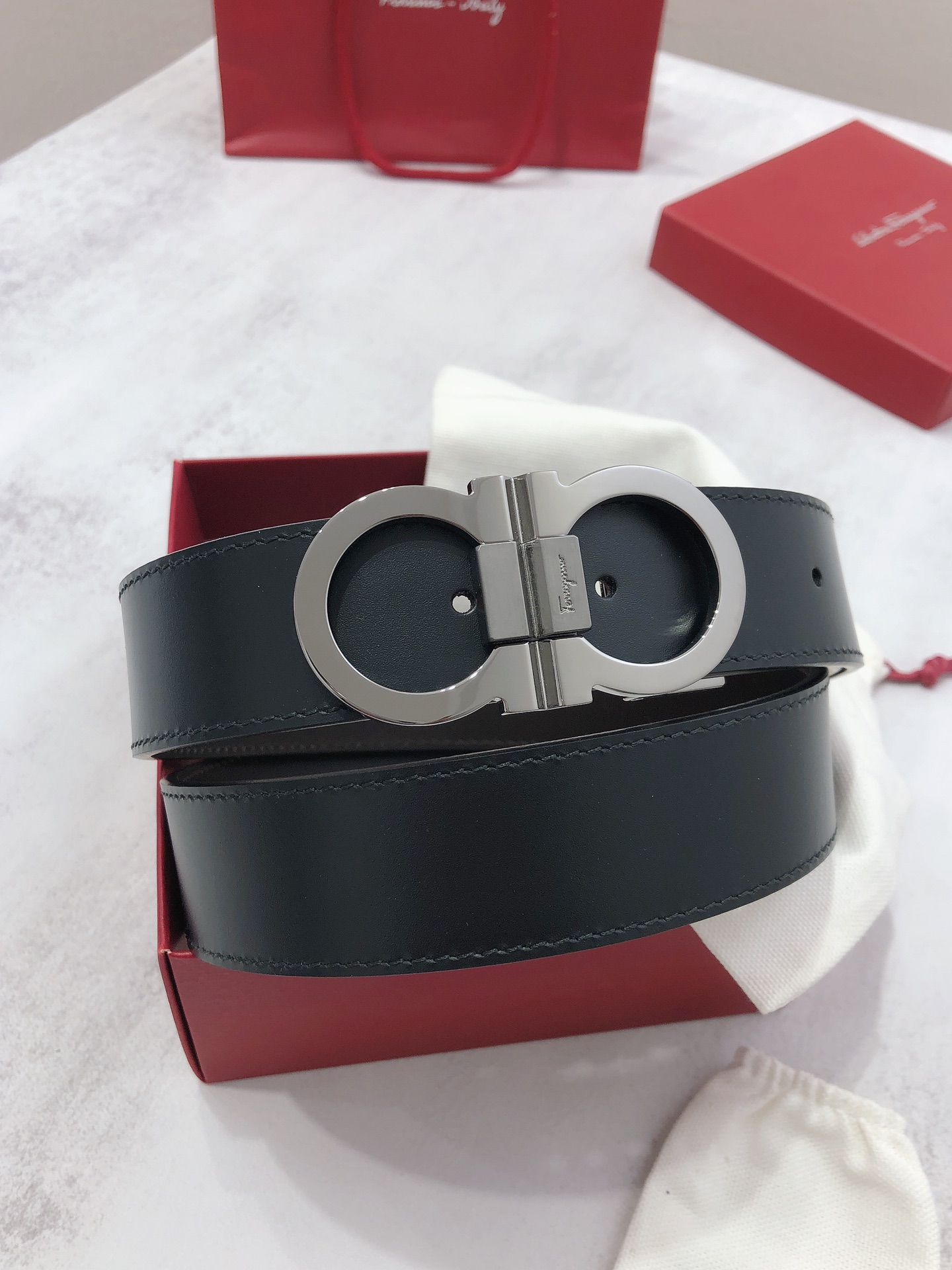 Salvatore Ferragamo Basic Belt M