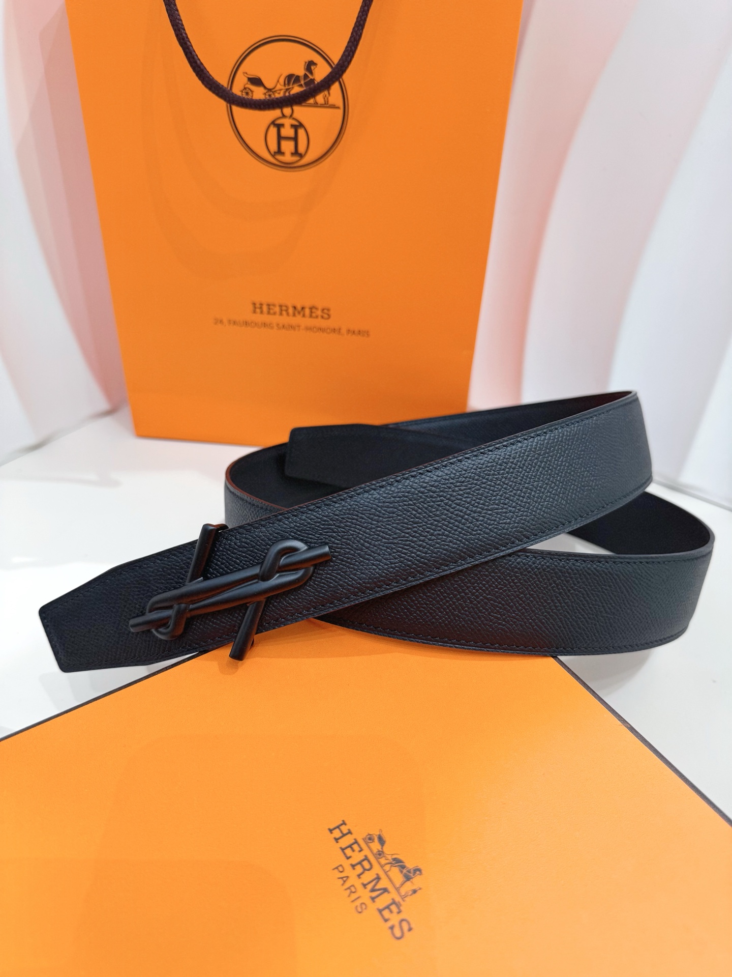 Hermès Leather Belt S-m