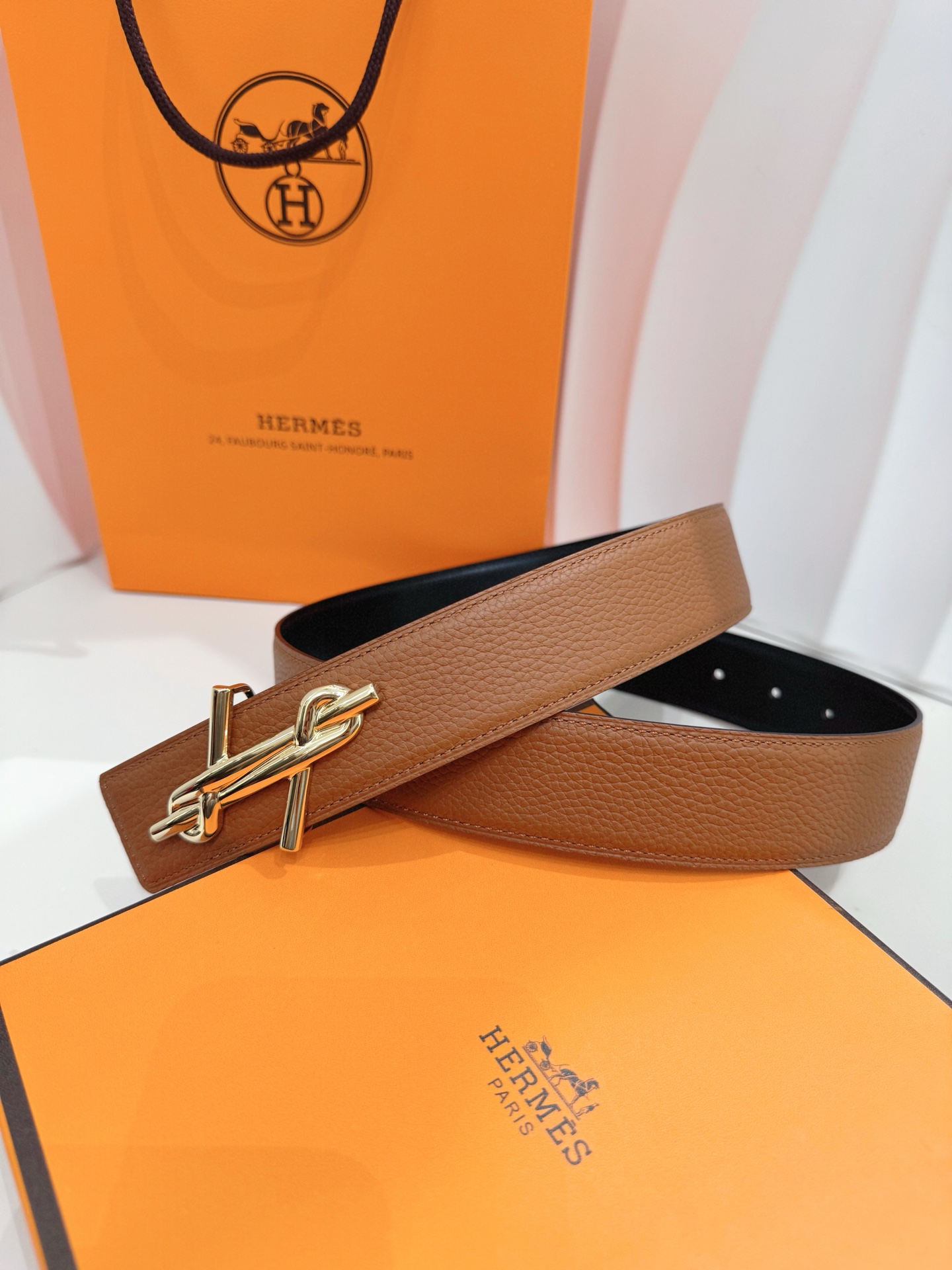 Hermès Leather Belt S-m