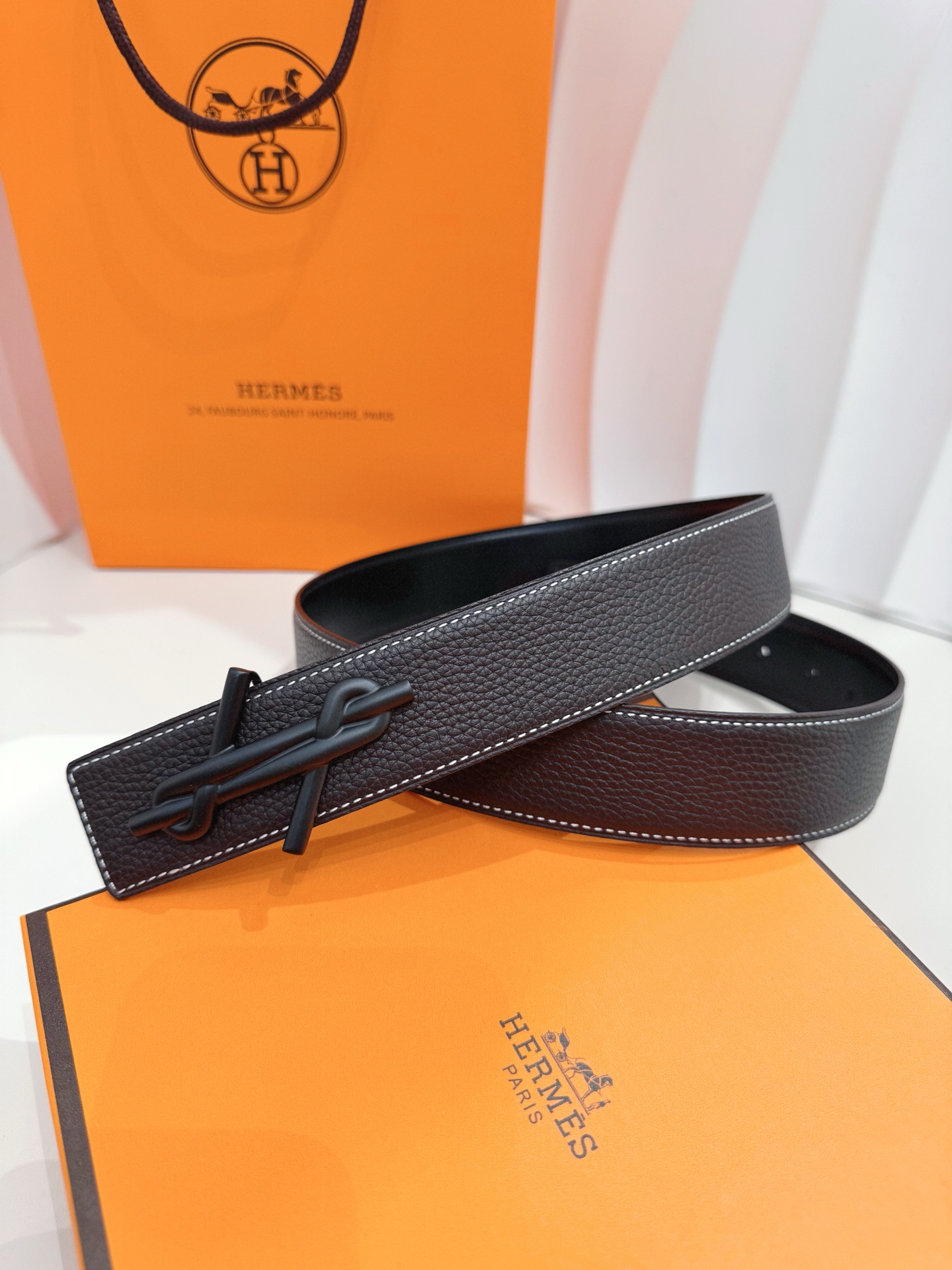 Hermès Leather Belt S-m