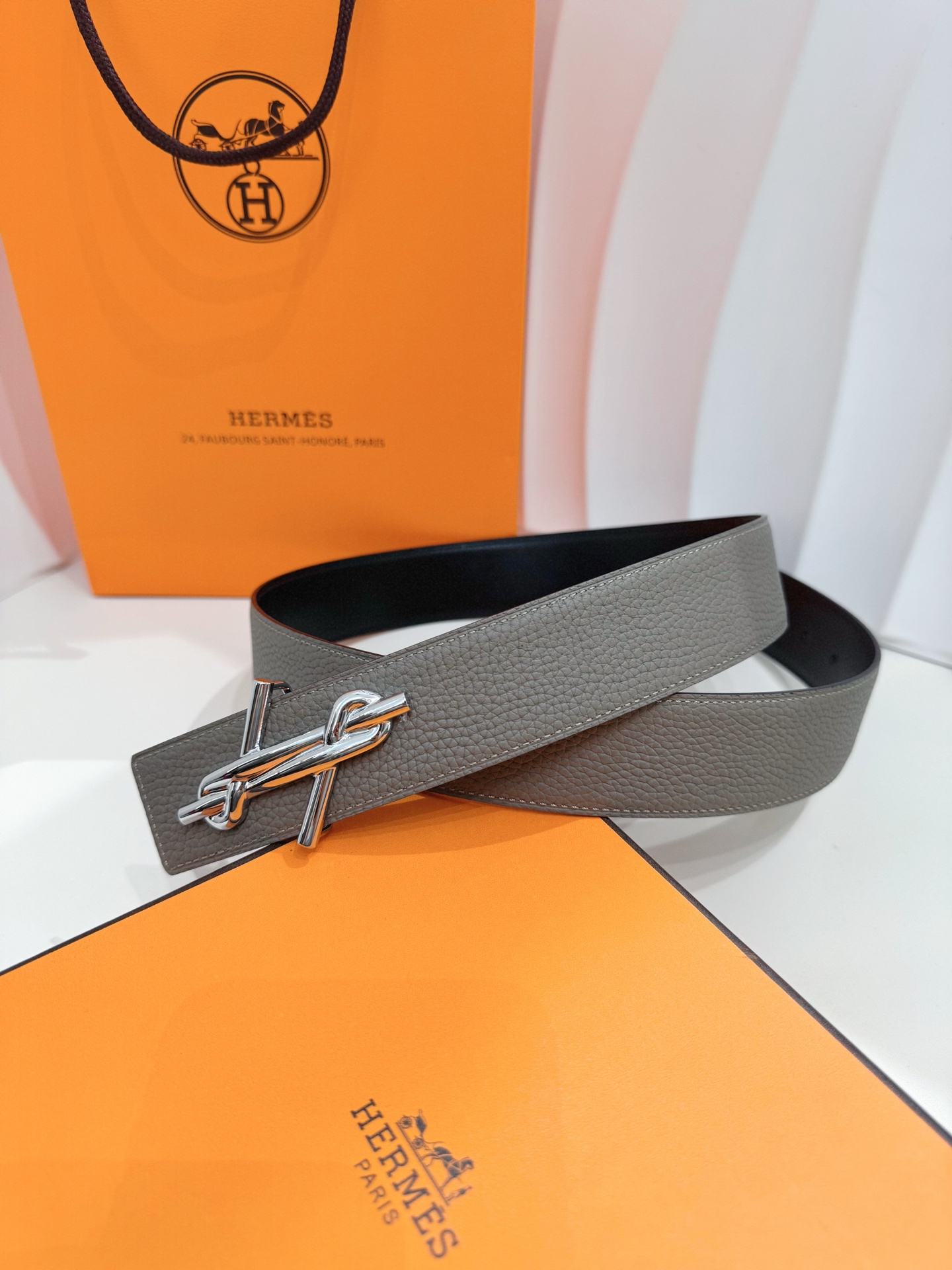 Hermès Leather Belt S-m