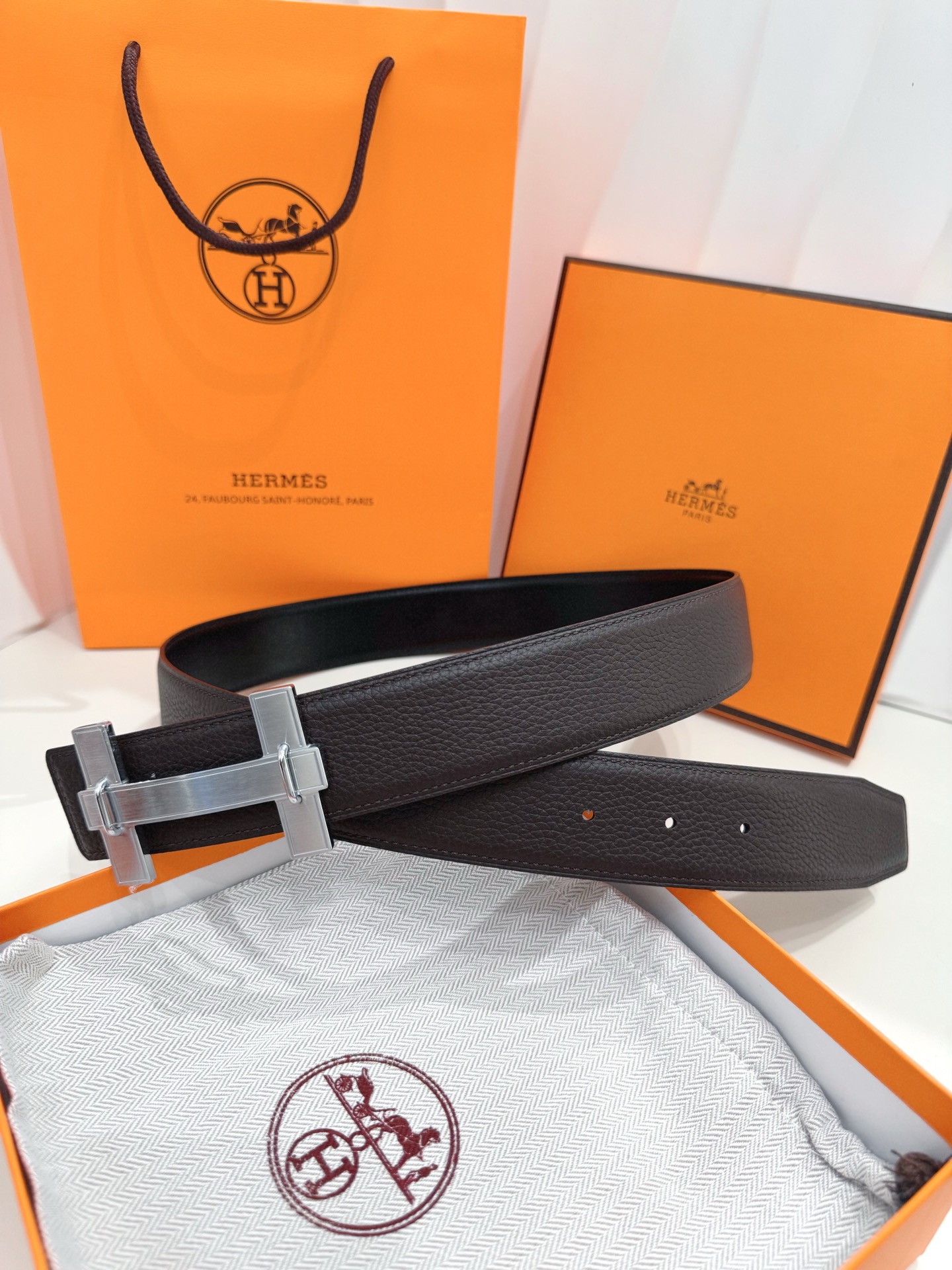 Hermès Leather Belt S-m