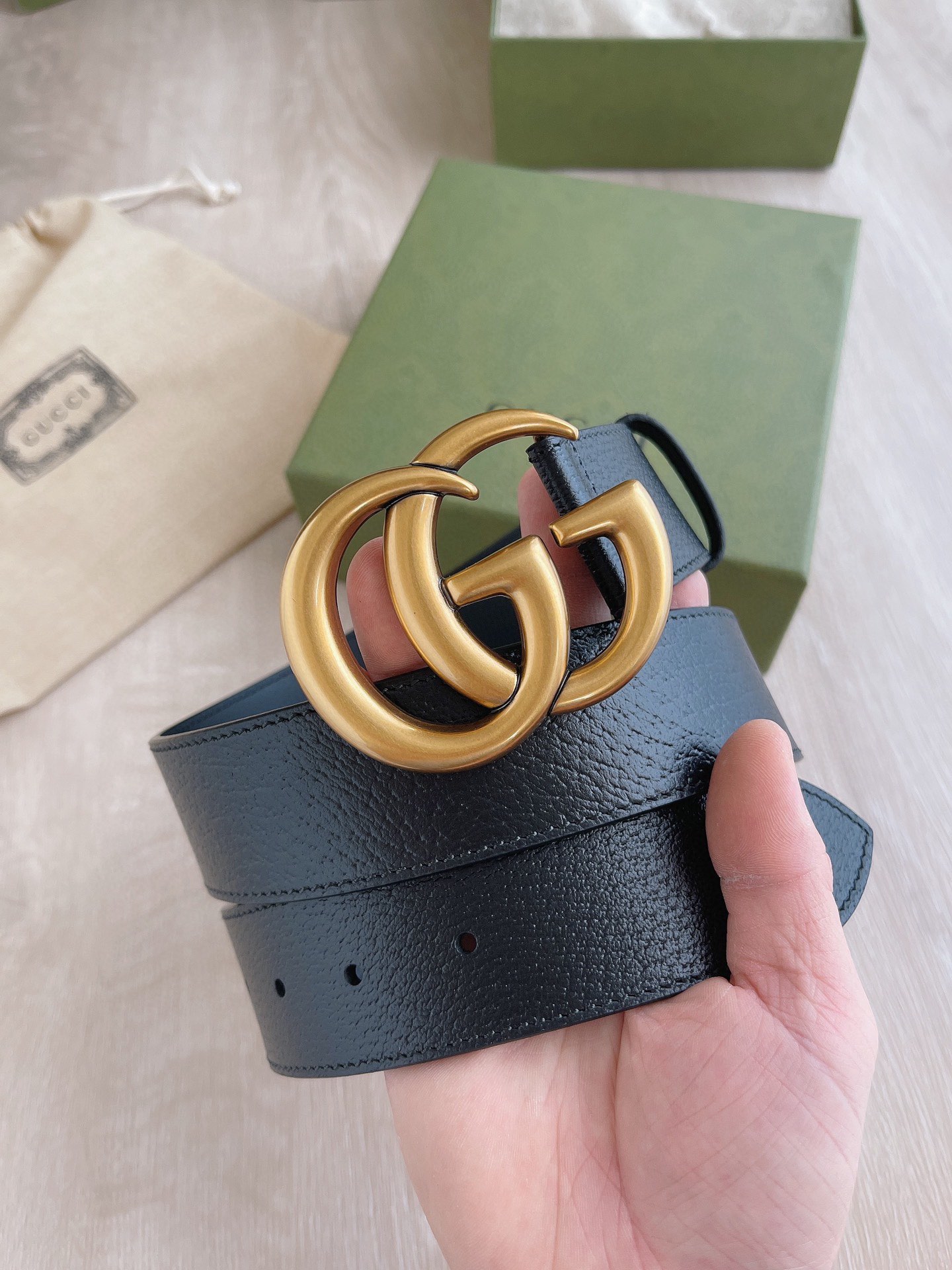 Gucci Basic Belt Cow Leather Black M