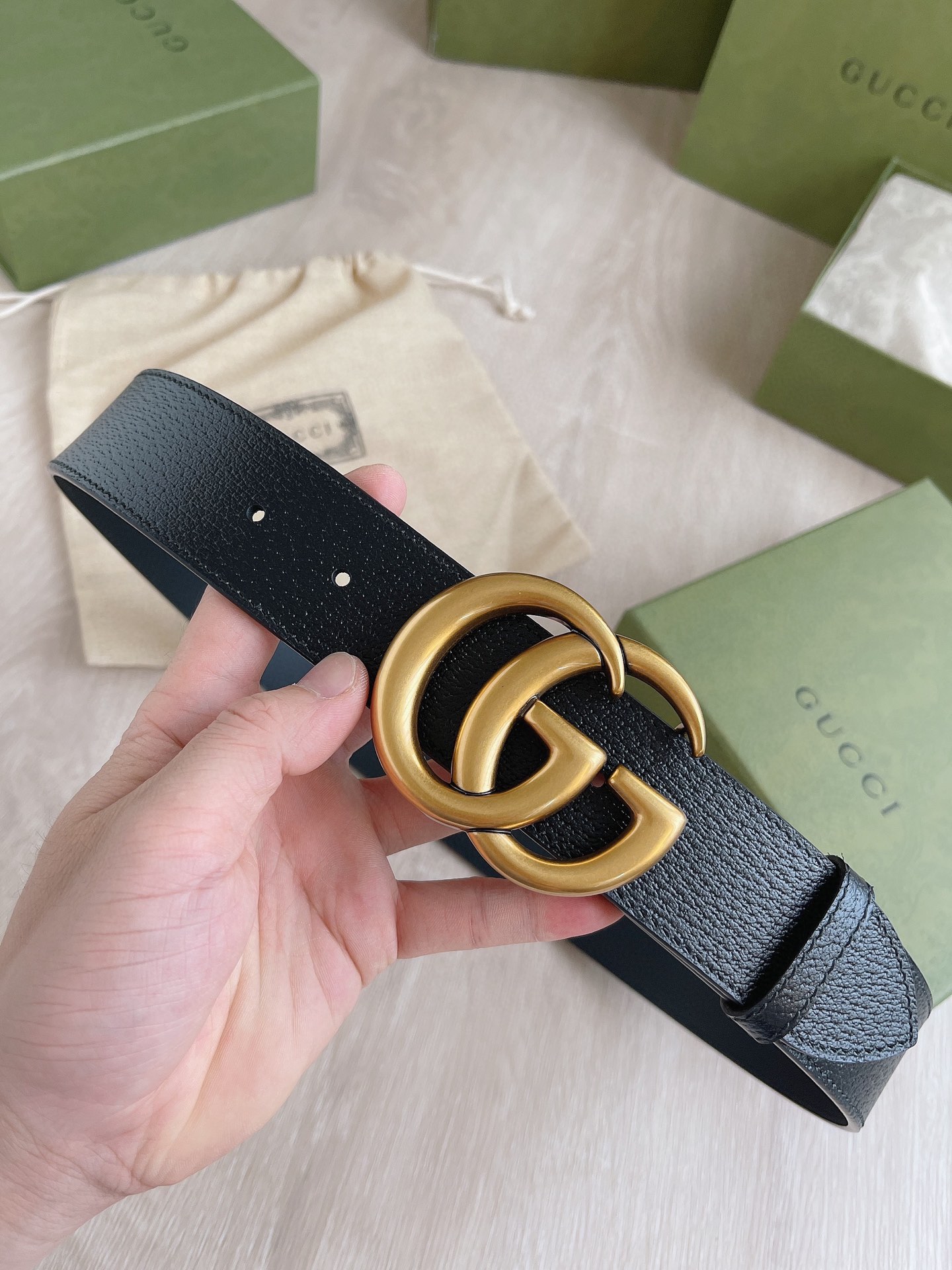 Gucci Basic Belt Cow Leather Black M