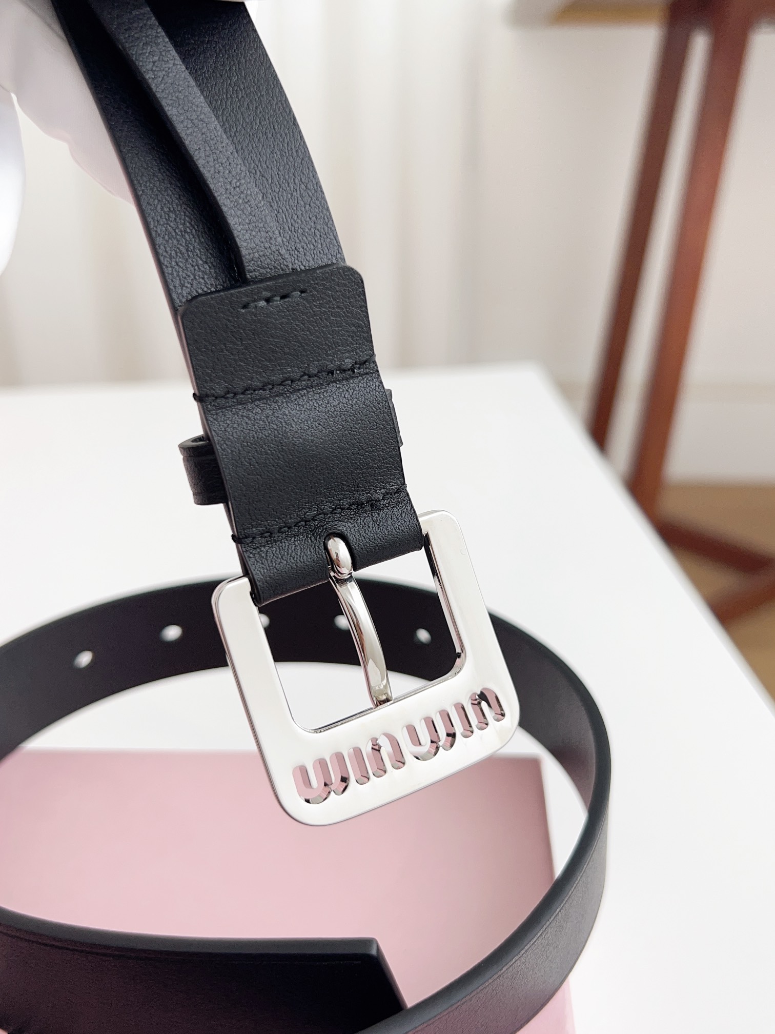 Miu Miu Female Leather Belt Cow Leather Silver M-l