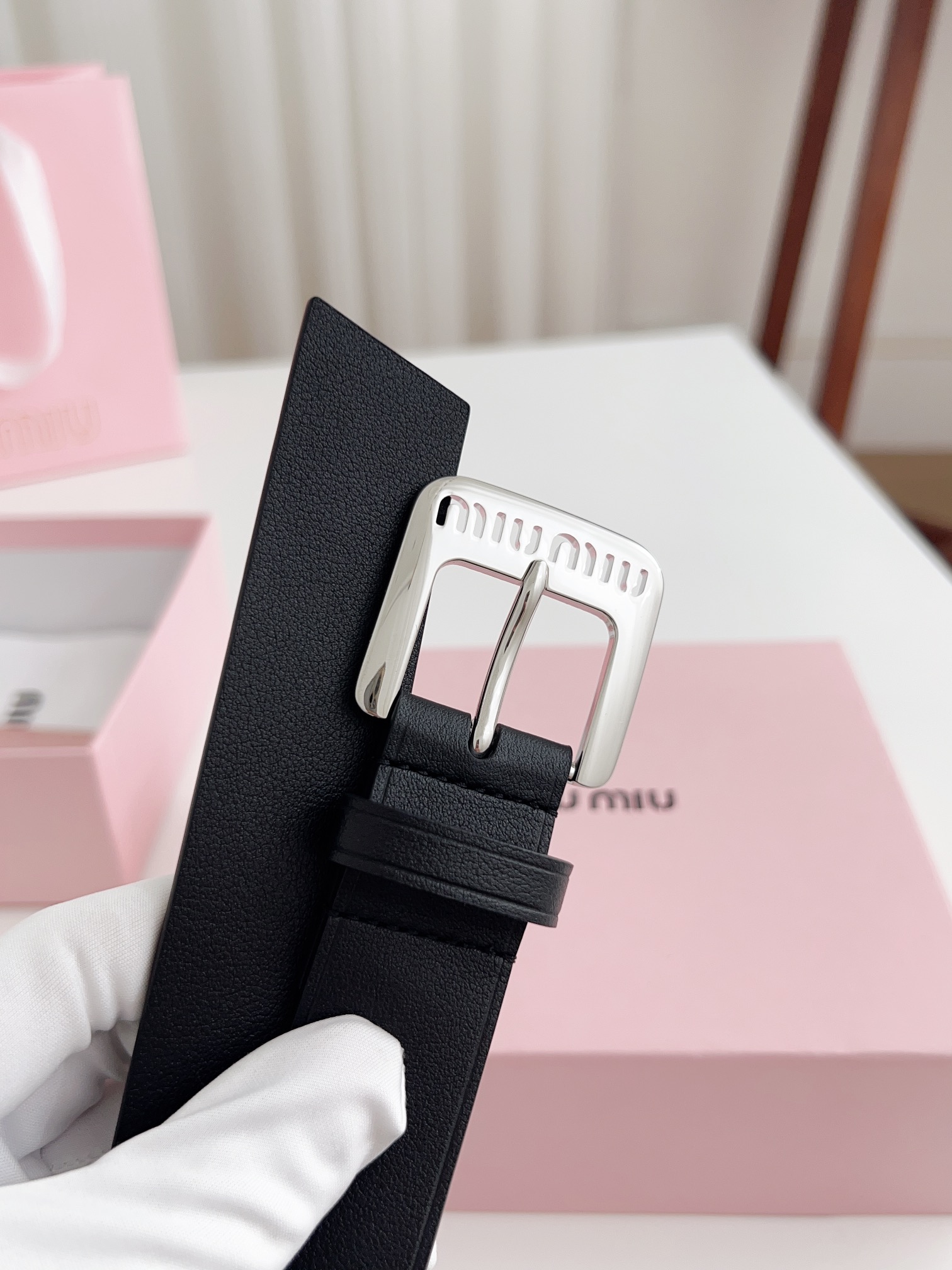 Miu Miu Female Leather Belt Cow Leather Silver M-l