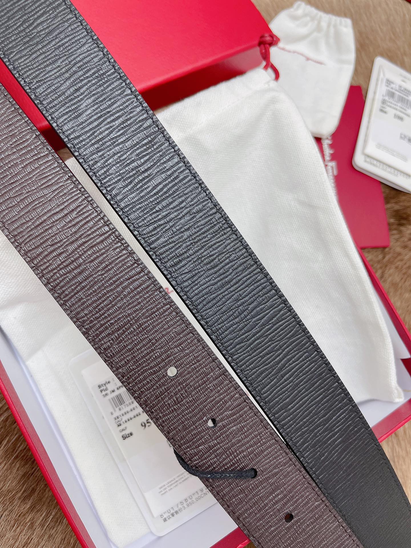 Salvatore Ferragamo Male Leather Belt M