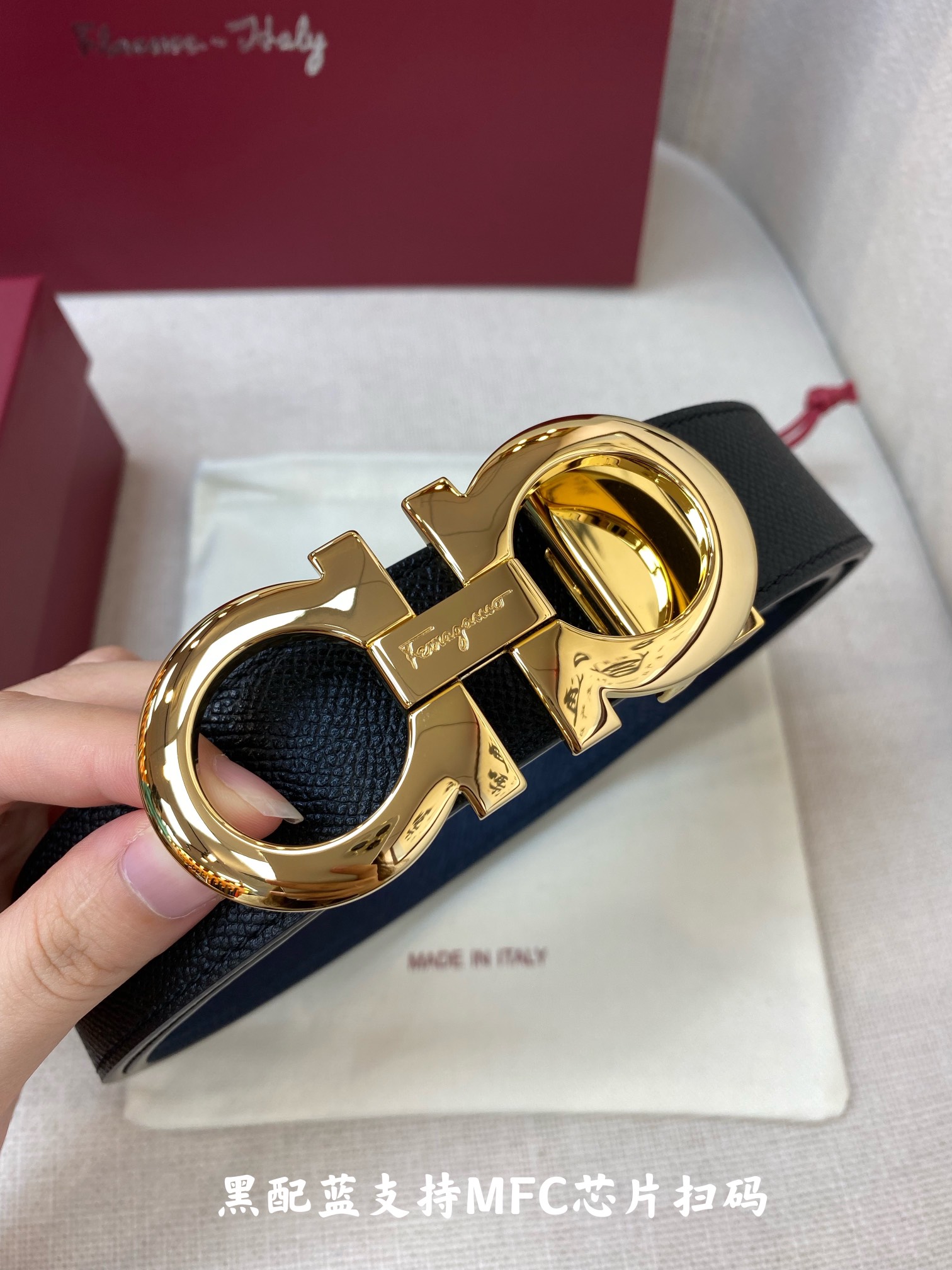 Salvatore Ferragamo Male Leather Belt 13514-m