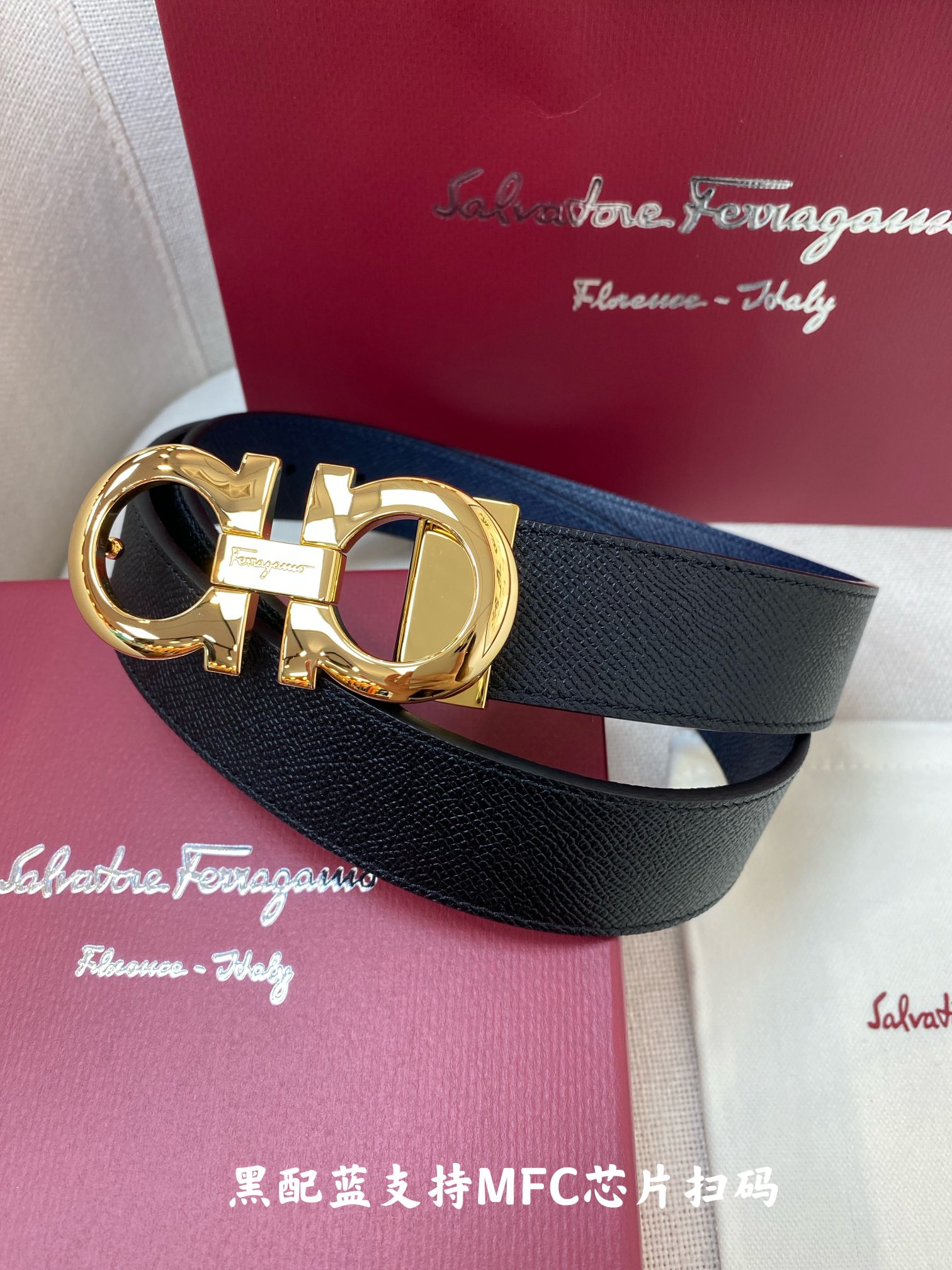 Salvatore Ferragamo Male Leather Belt 13514-m