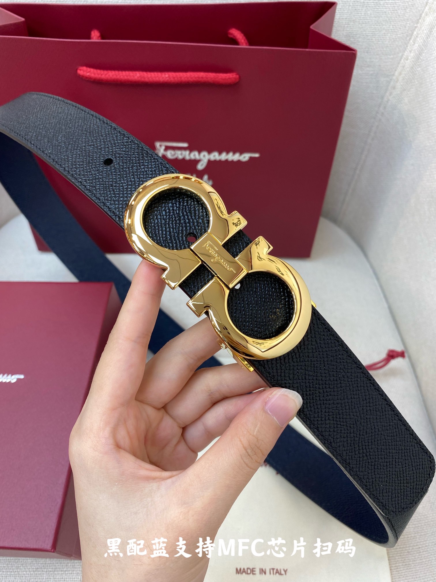 Salvatore Ferragamo Male Leather Belt 13514-m