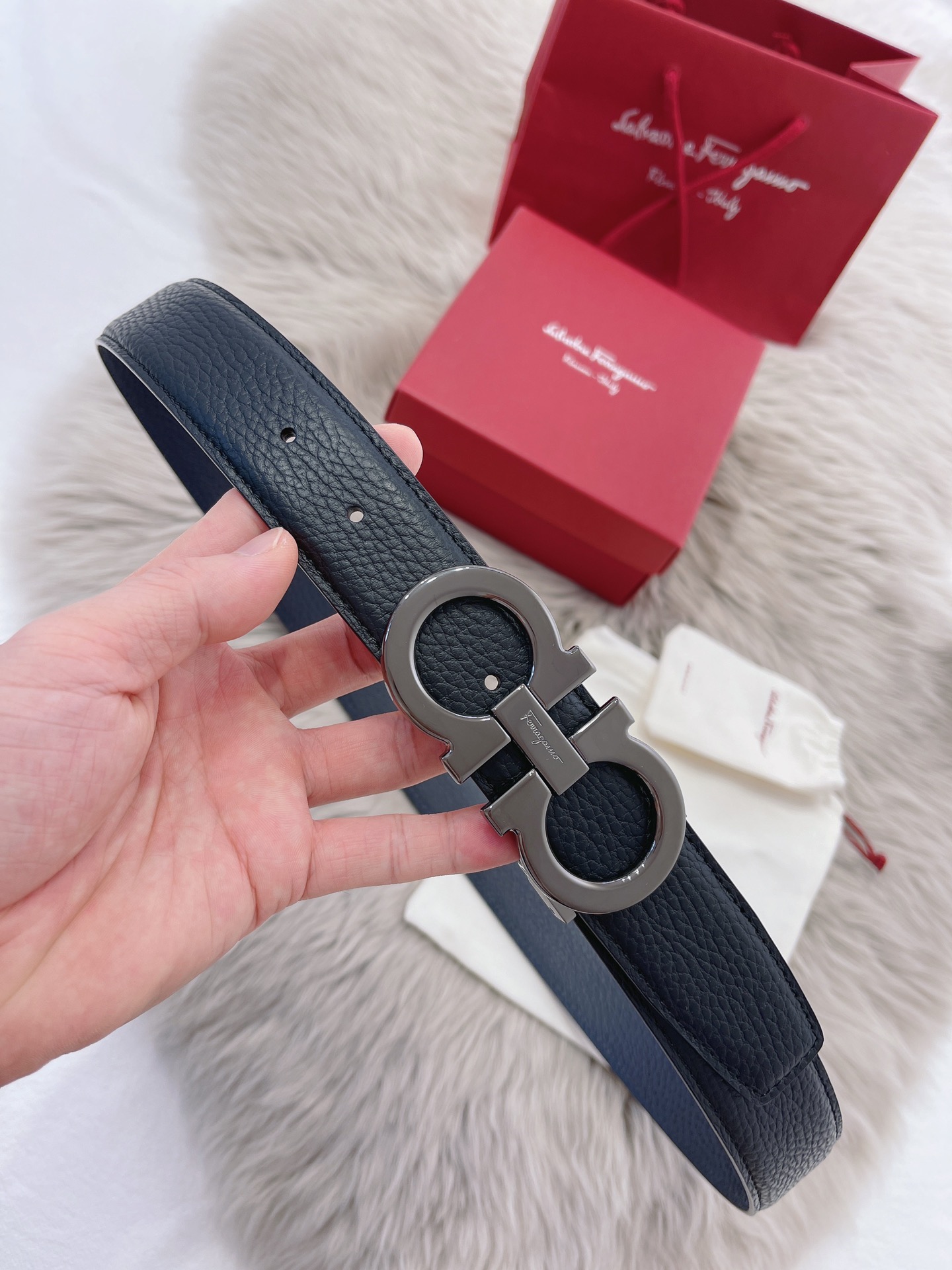 Salvatore Ferragamo Male Leather Belt 13514-m