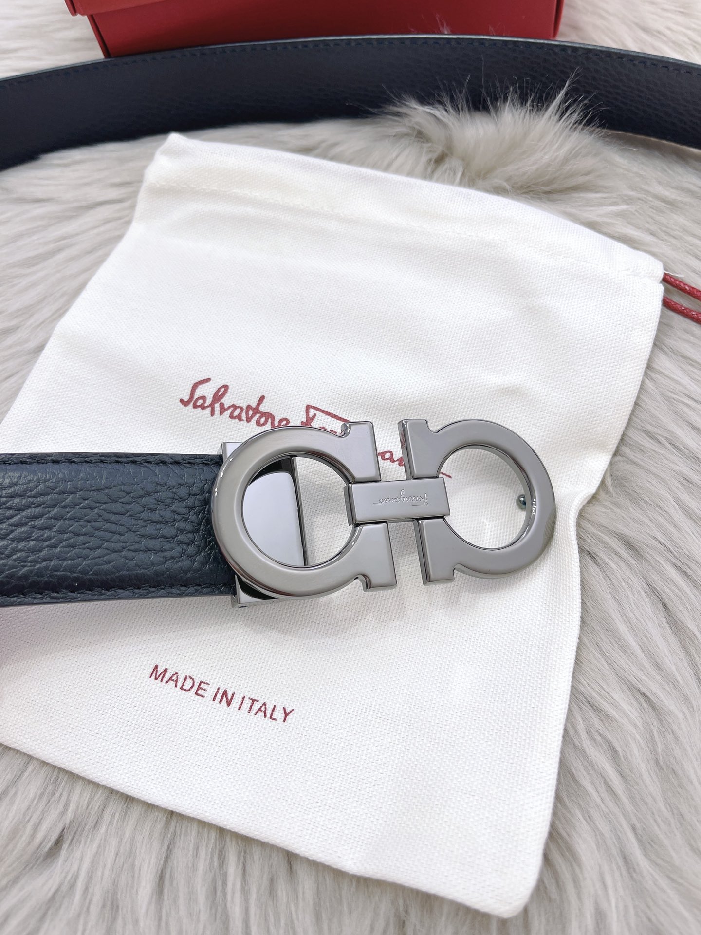 Salvatore Ferragamo Male Leather Belt 13514-m