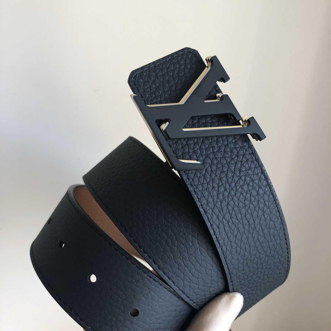 Louis Vuitton Male Leather Belt M-l