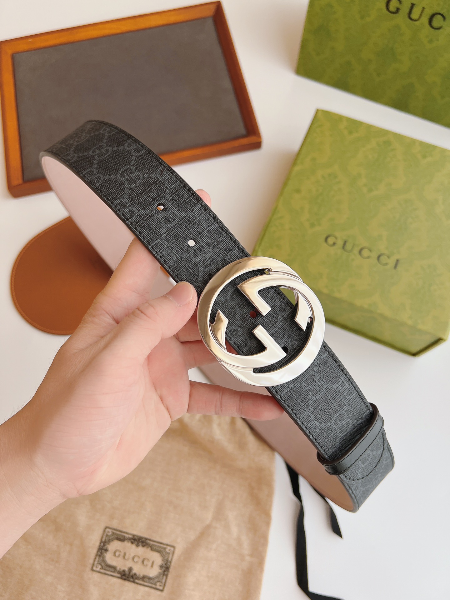 Gucci Male Leather Belt Top Grain Leather M