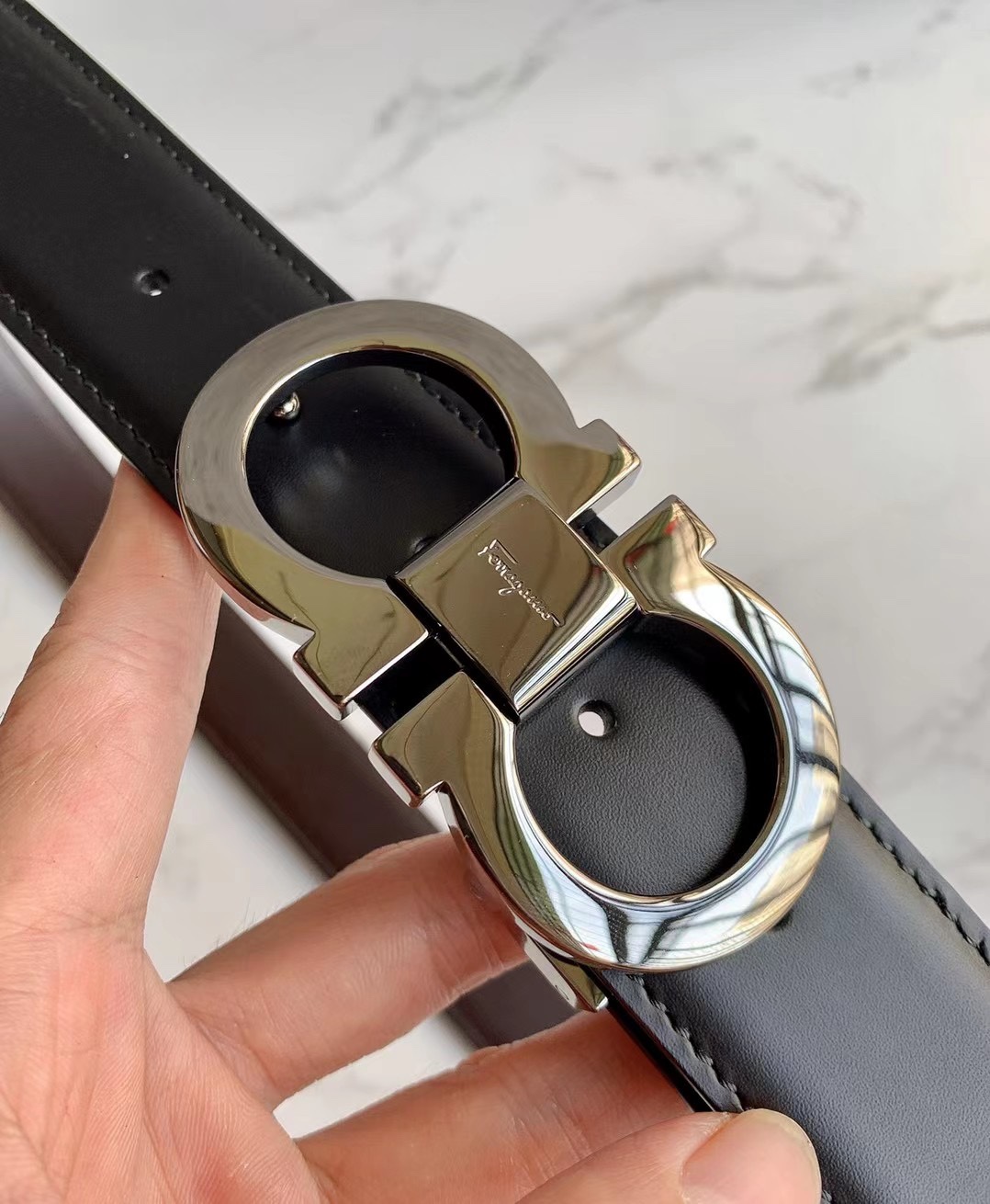 Salvatore Ferragamo Male Leather Belt M