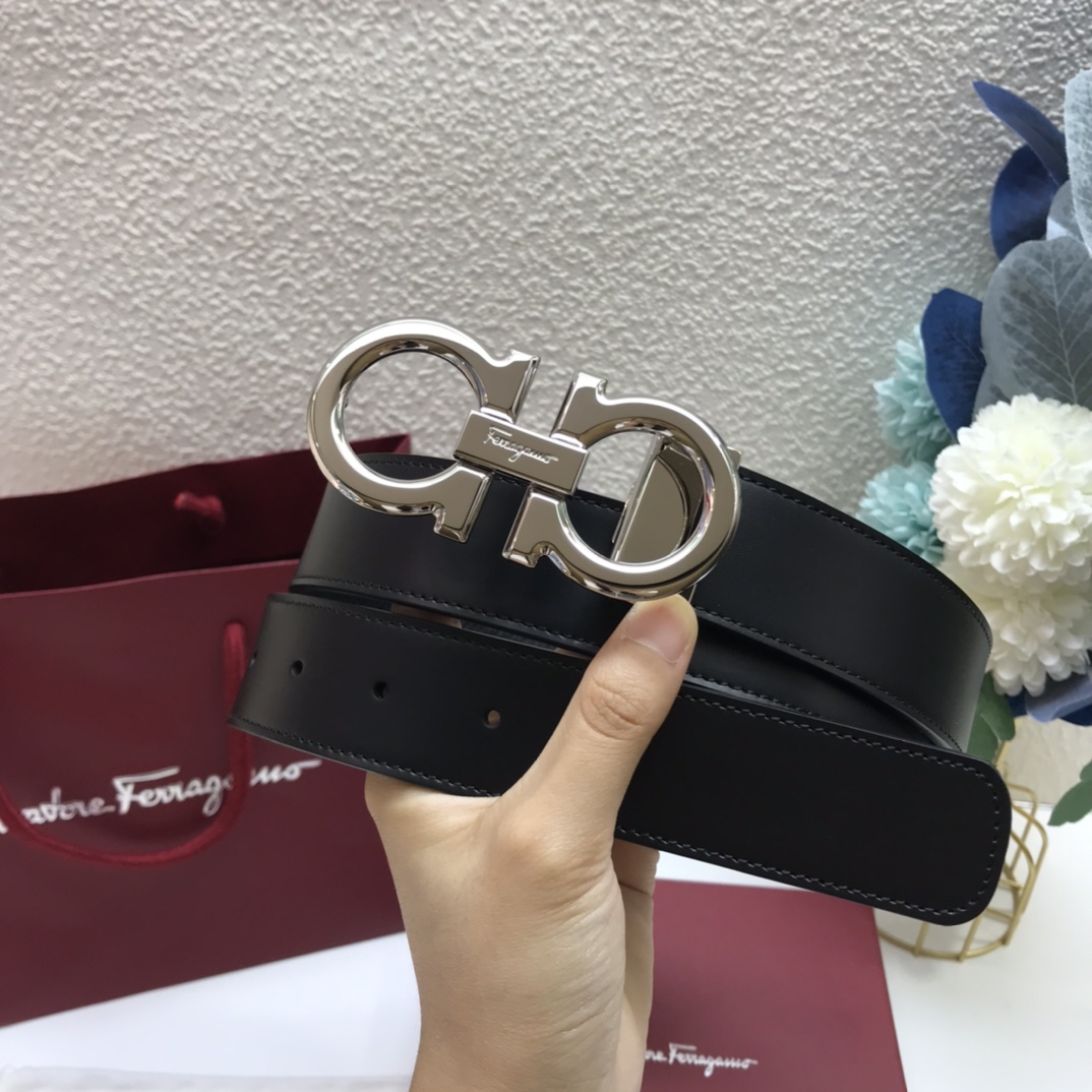 Salvatore Ferragamo Male Leather Belt M