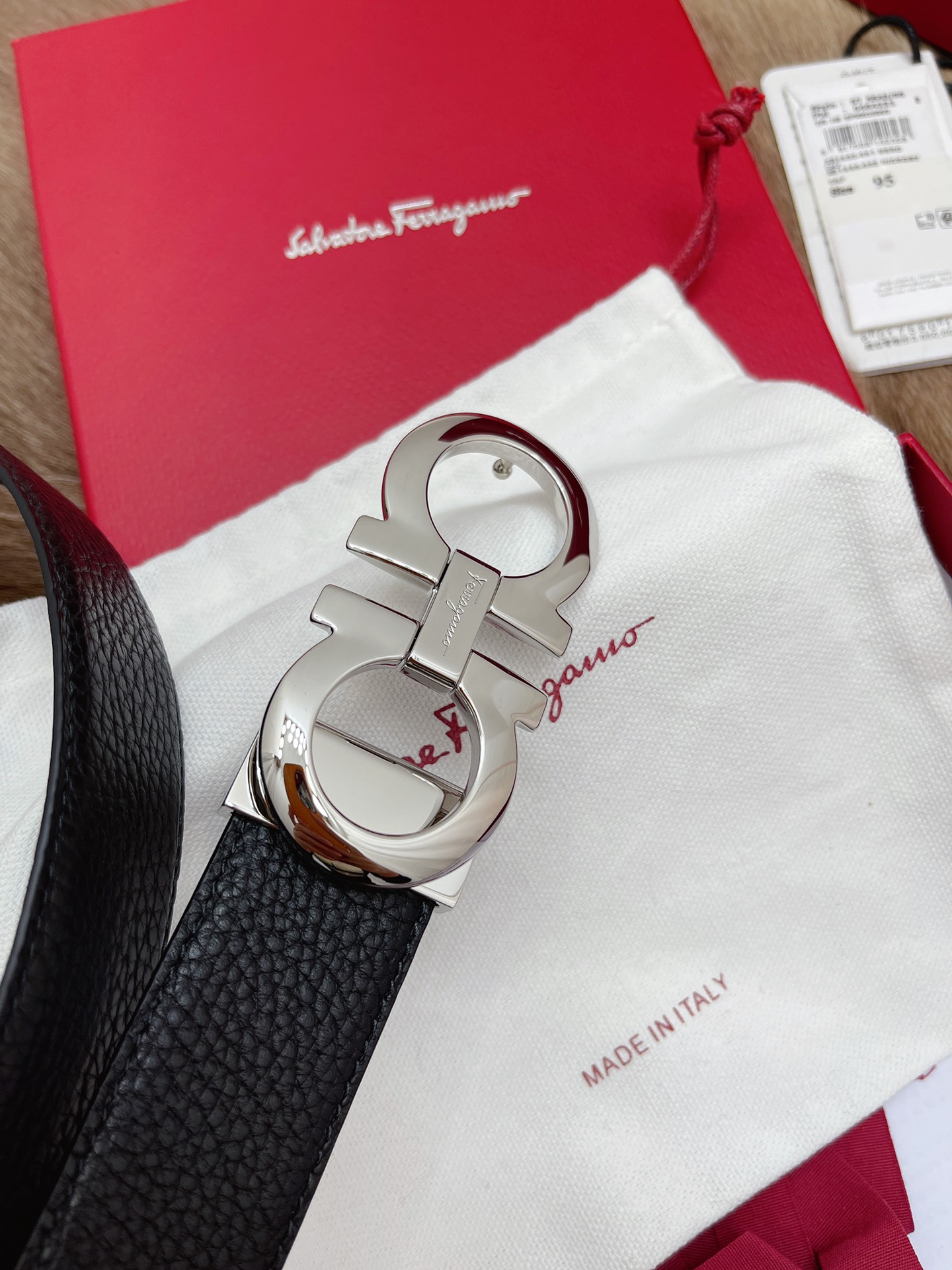 Salvatore Ferragamo Male Leather Belt M