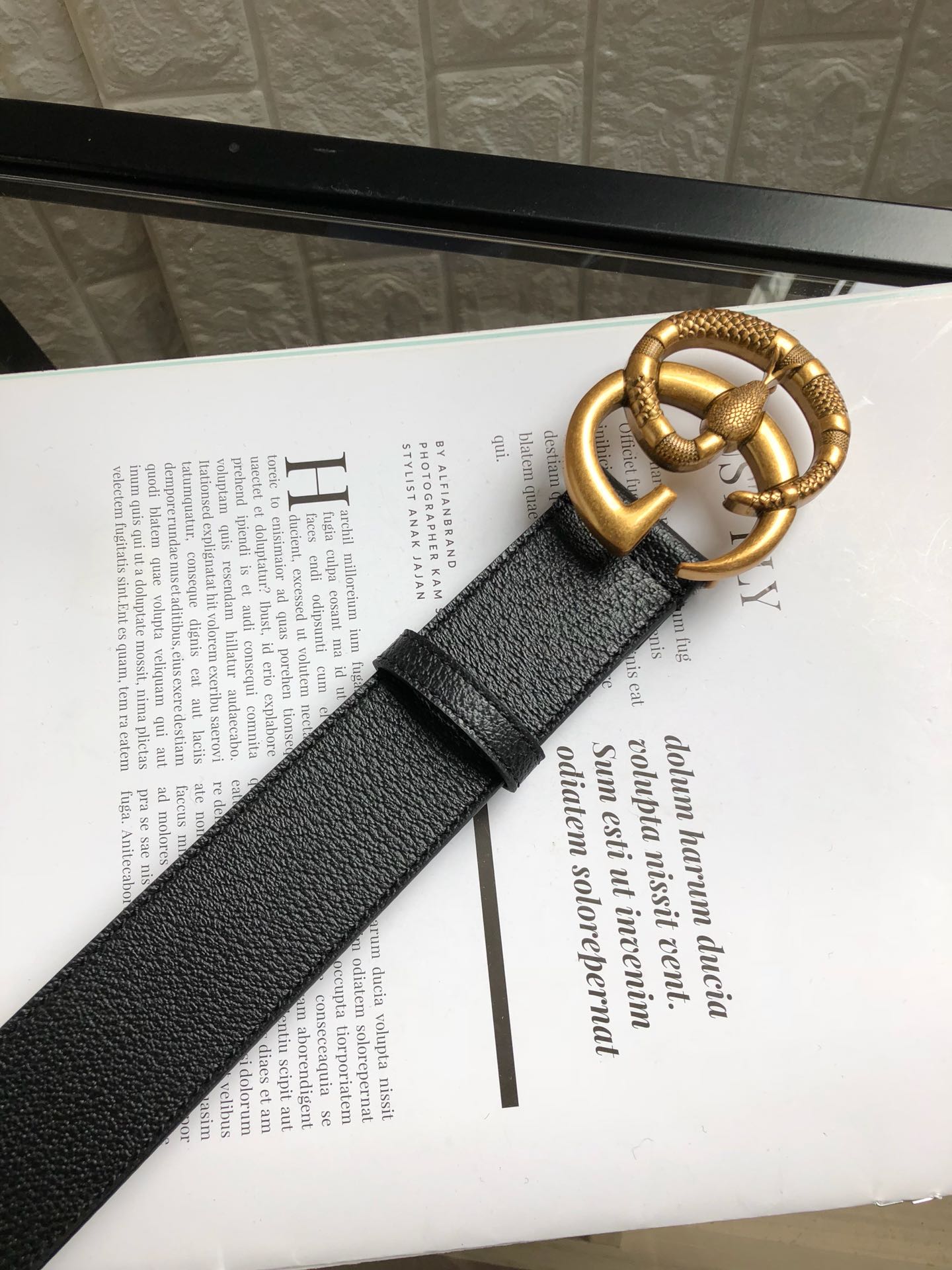 Gucci Basic Belt Cow Leather 40mm