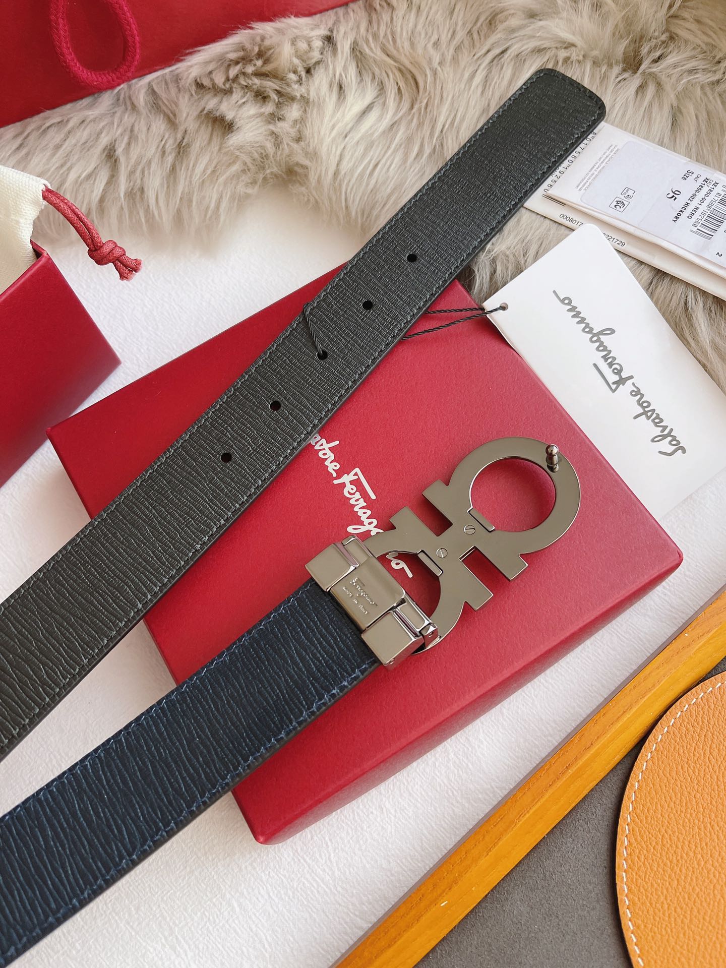 Salvatore Ferragamo Male Leather Belt M