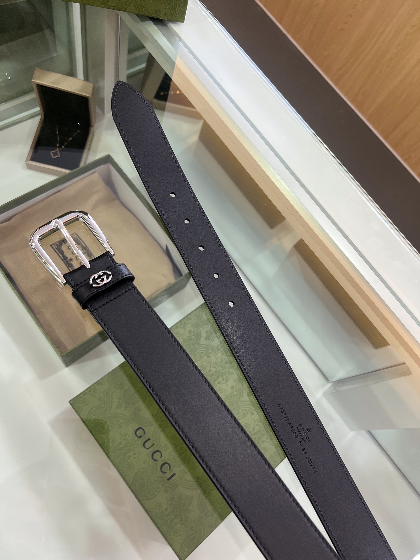 Gucci Basic Belt Top Grain Leather M