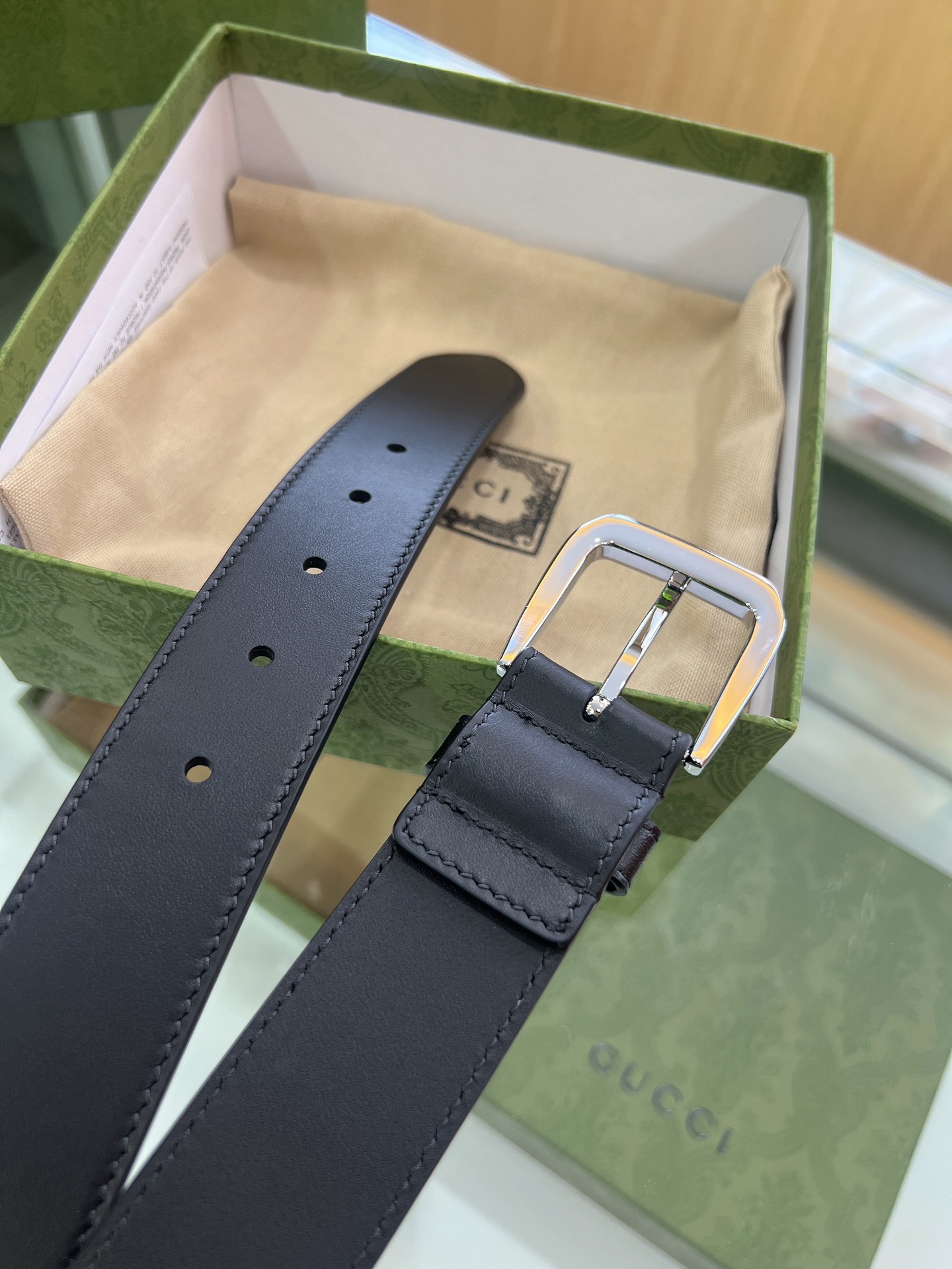 Gucci Basic Belt Top Grain Leather M