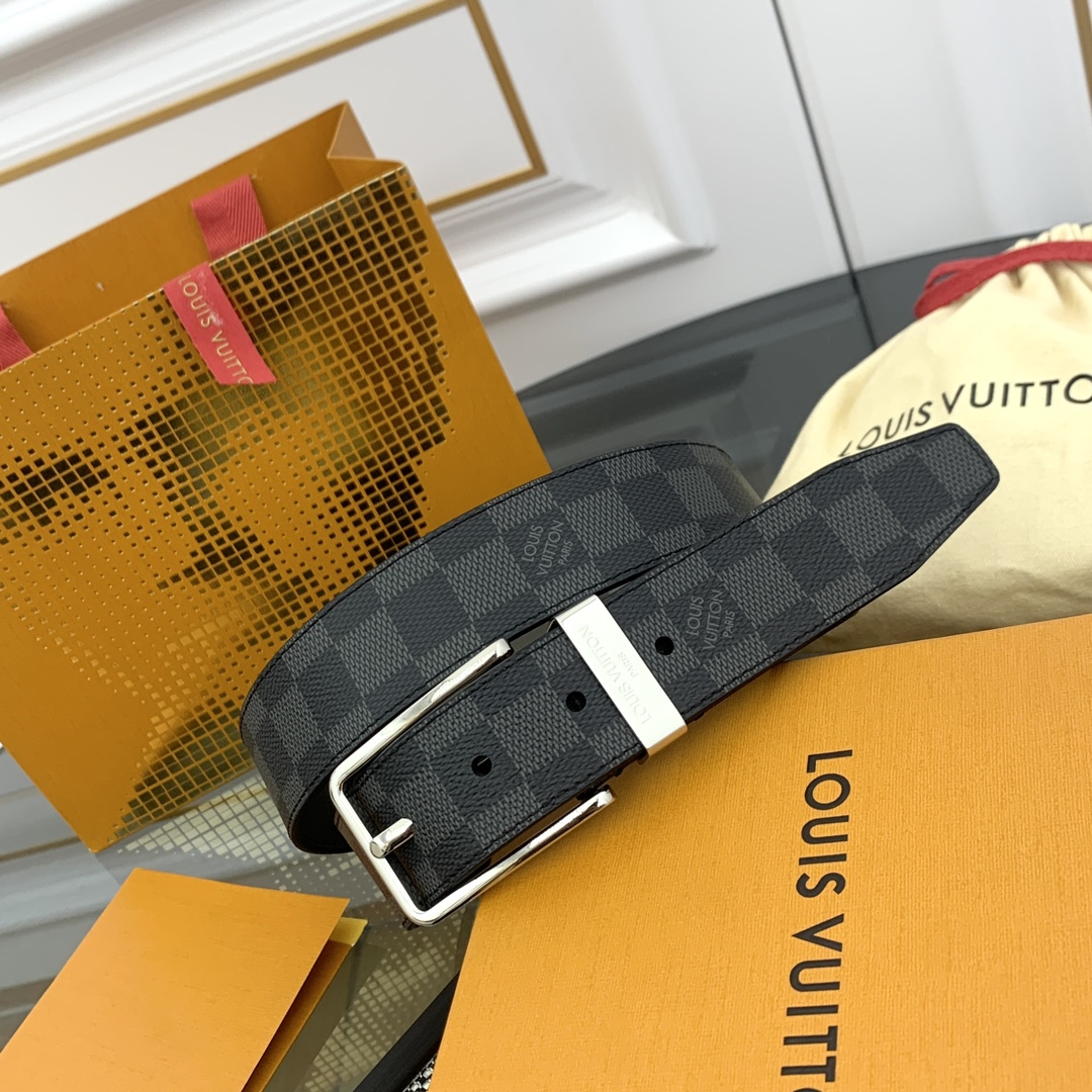 Louis Vuitton Leather Belt Cow Leather M-l