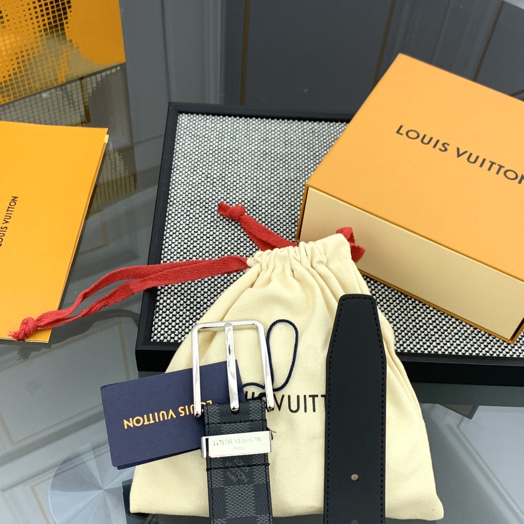 Louis Vuitton Leather Belt Cow Leather M-l