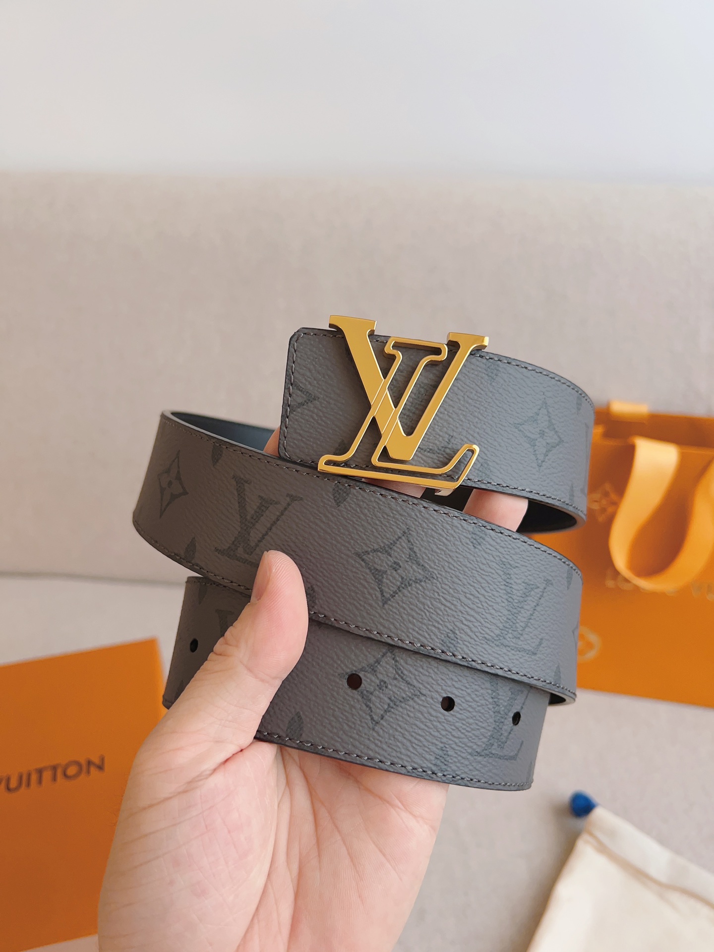 Louis Vuitton Basic Belt 40mm-l