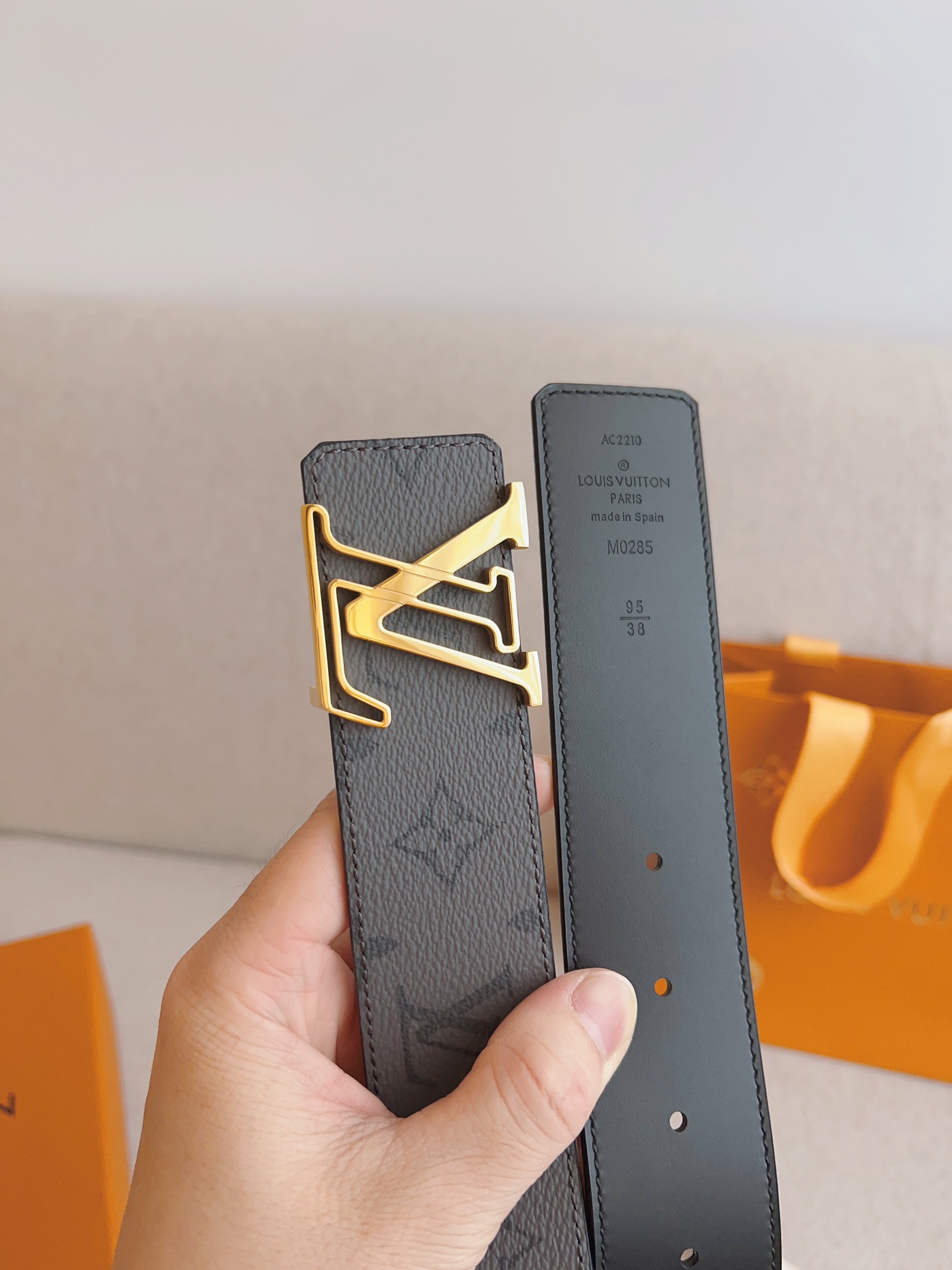 Louis Vuitton Basic Belt 40mm-l