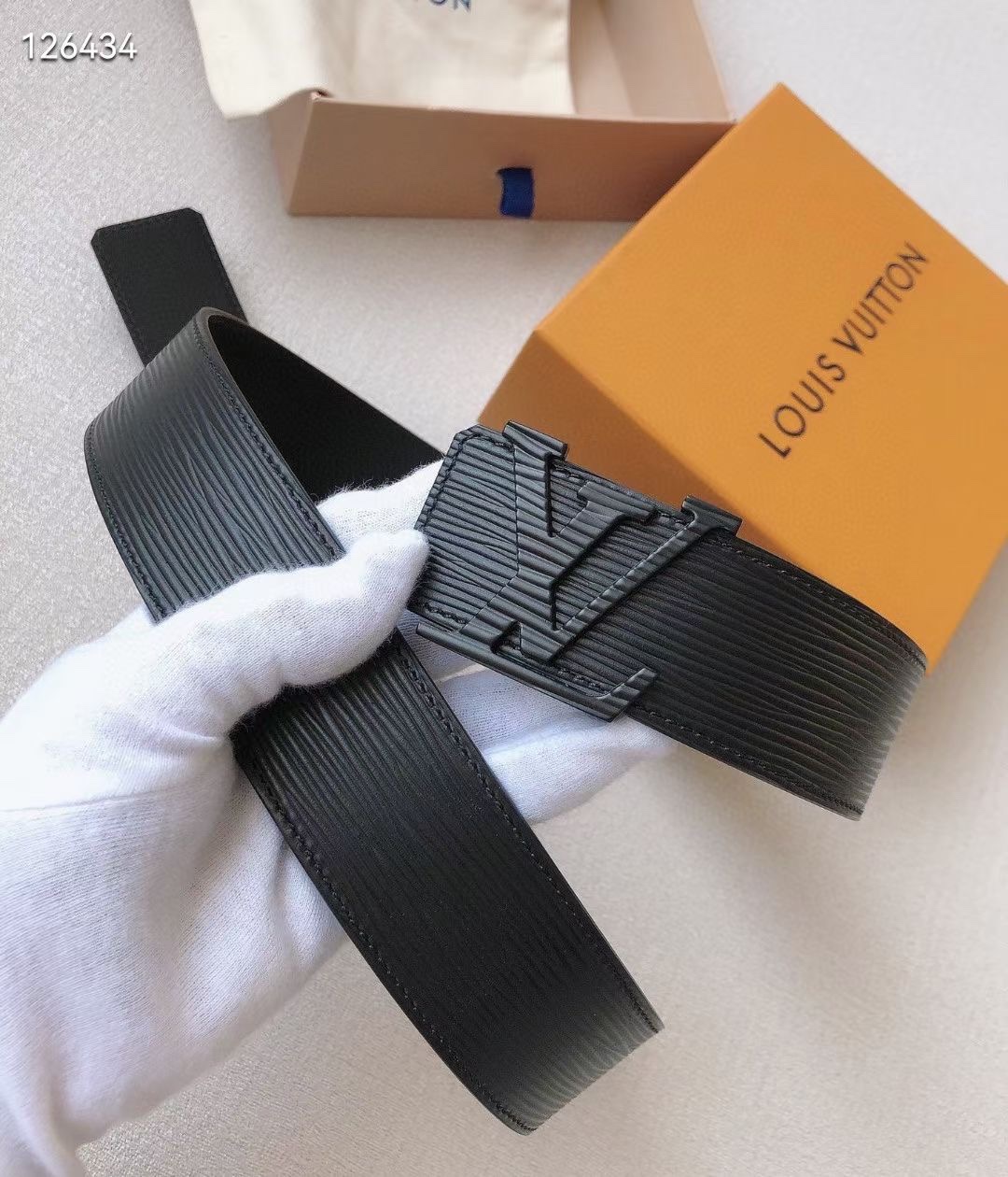 Louis Vuitton Leather Belt Cow Leather Black L