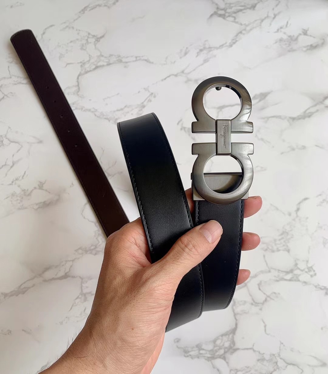 Salvatore Ferragamo Male Leather Belt M