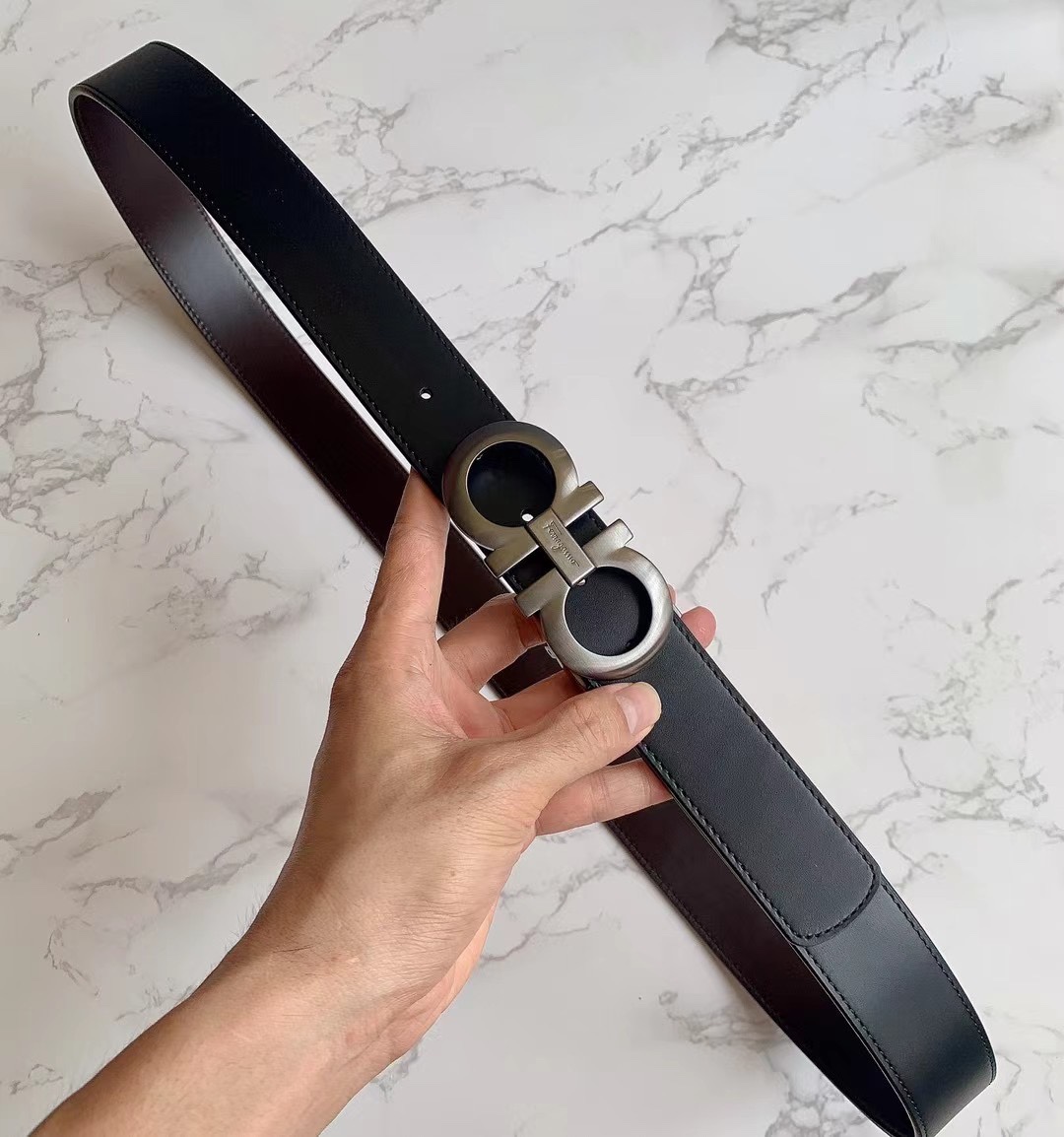 Salvatore Ferragamo Male Leather Belt M