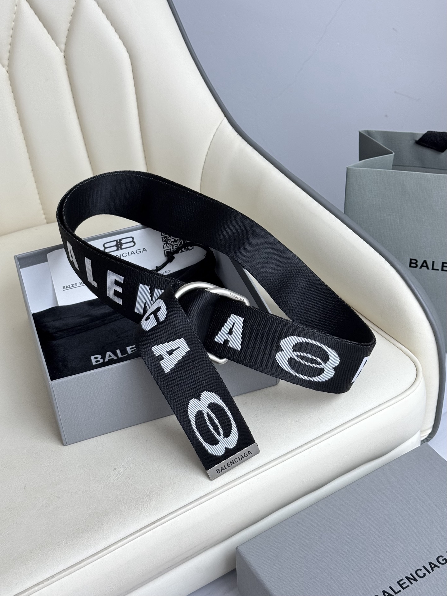 Balenciaga Basic Belt