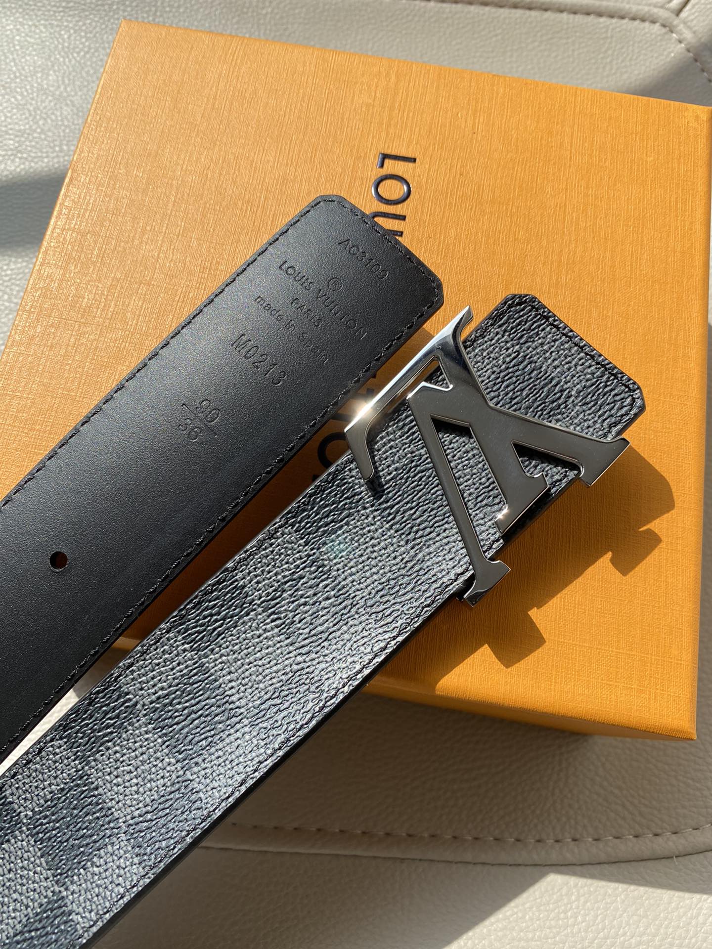 Louis Vuitton Basic Belt L