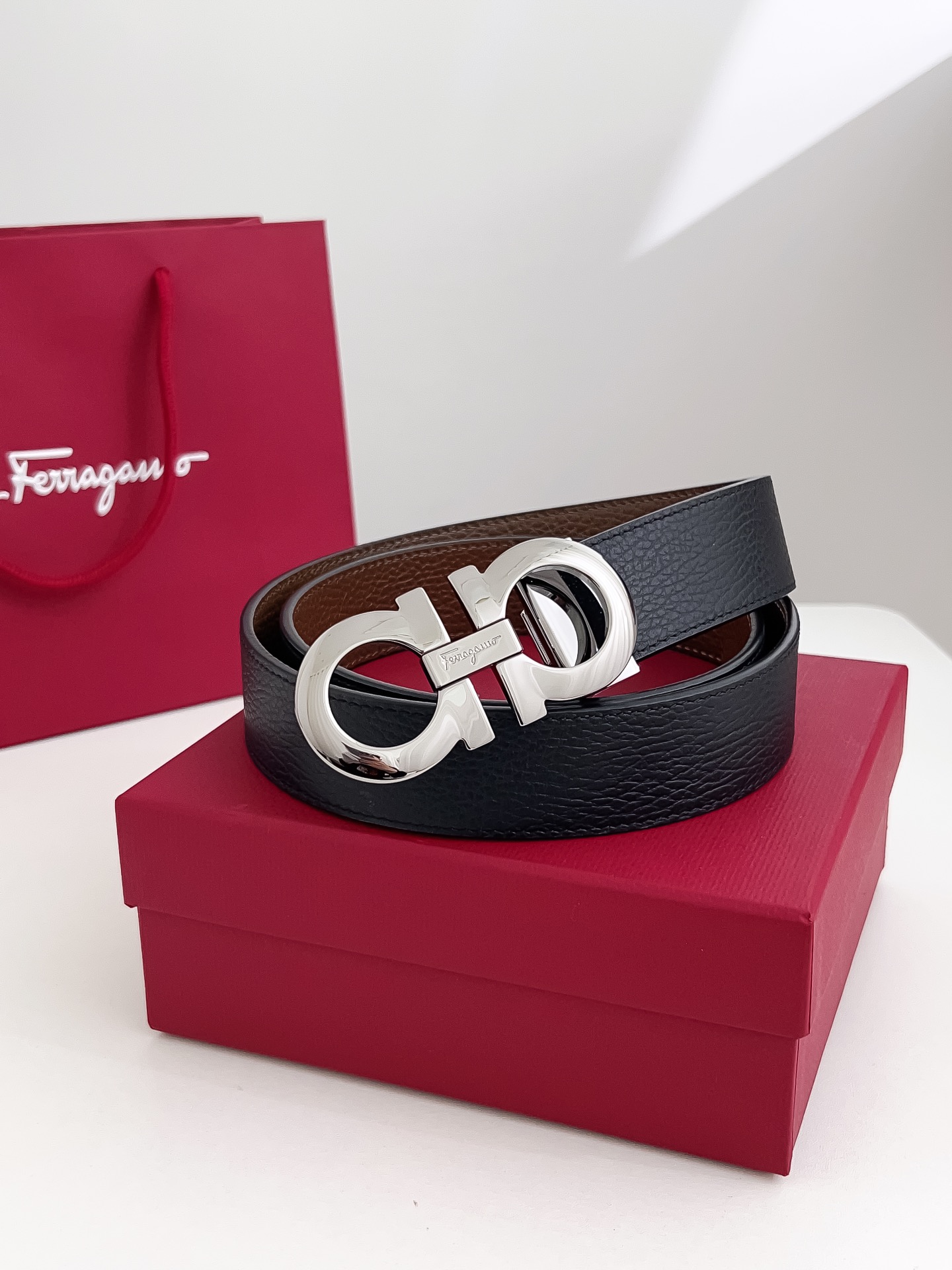 Salvatore Ferragamo Male Leather Belt Cow Leather M