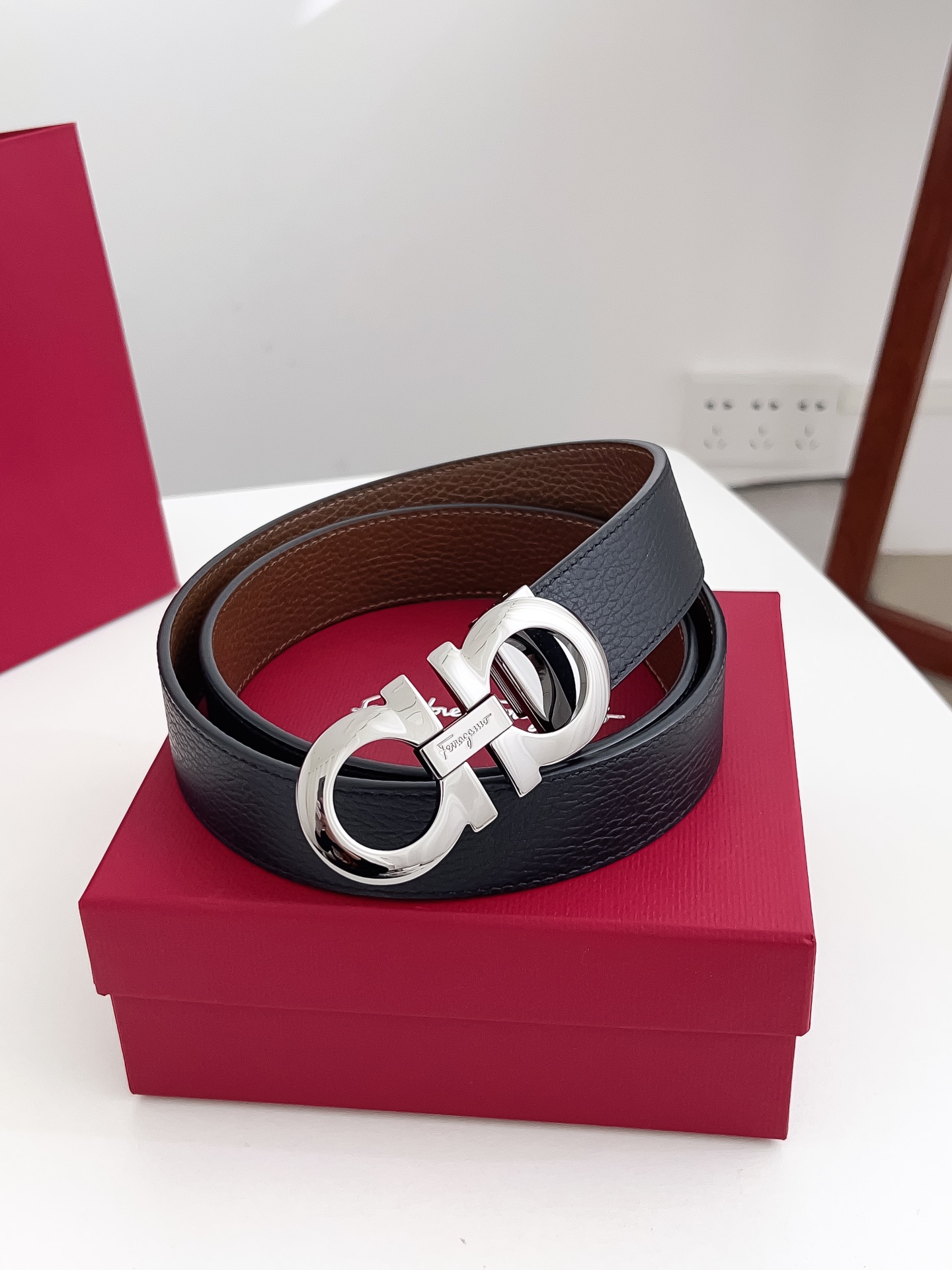 Salvatore Ferragamo Male Leather Belt Cow Leather M