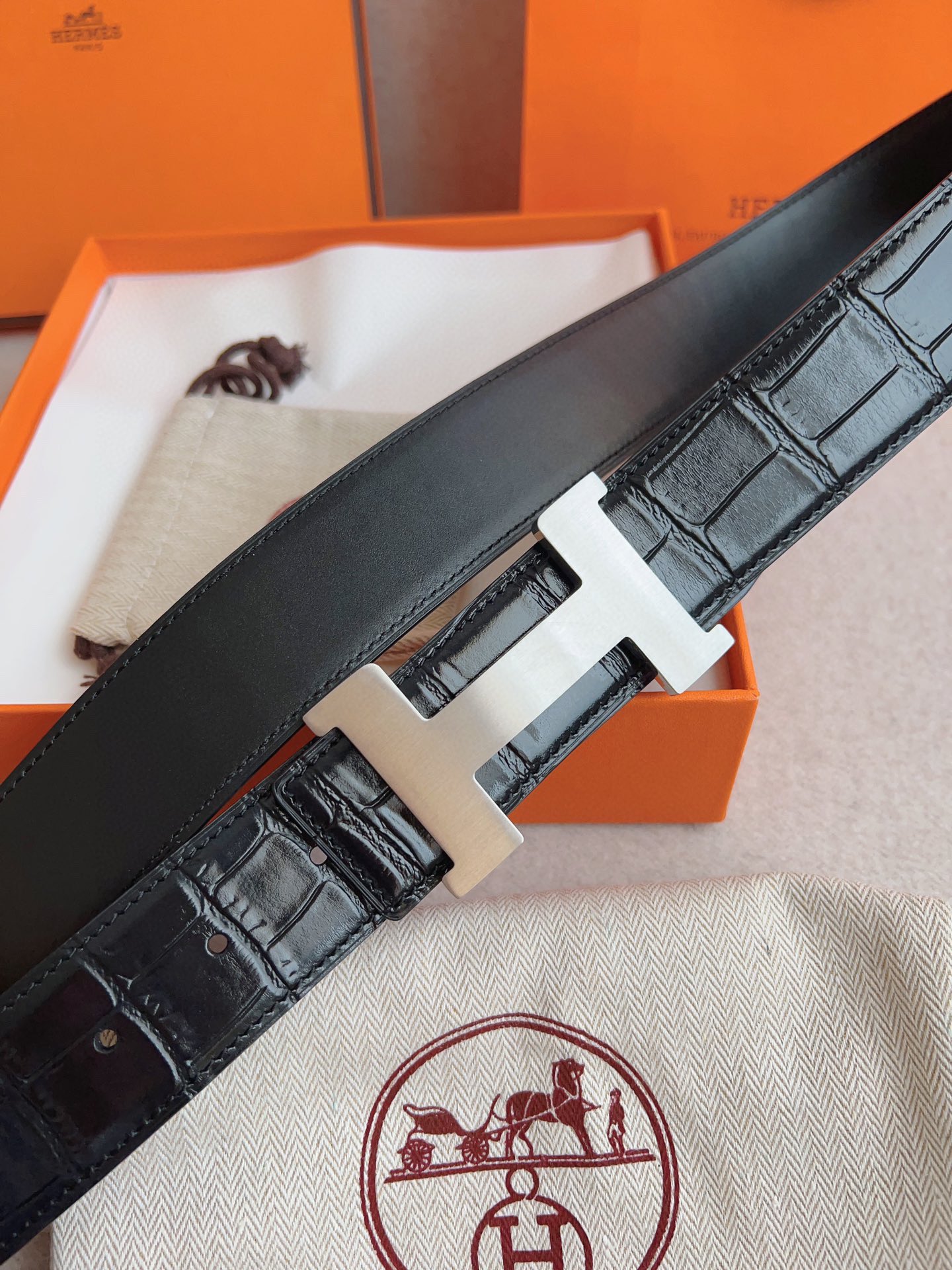 Hermès Leather Belt Cow Leather S-m