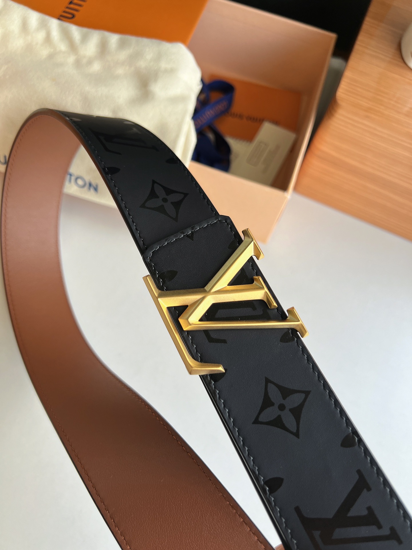 Louis Vuitton Male Leather Belt Cow Leather Brown S-m-l