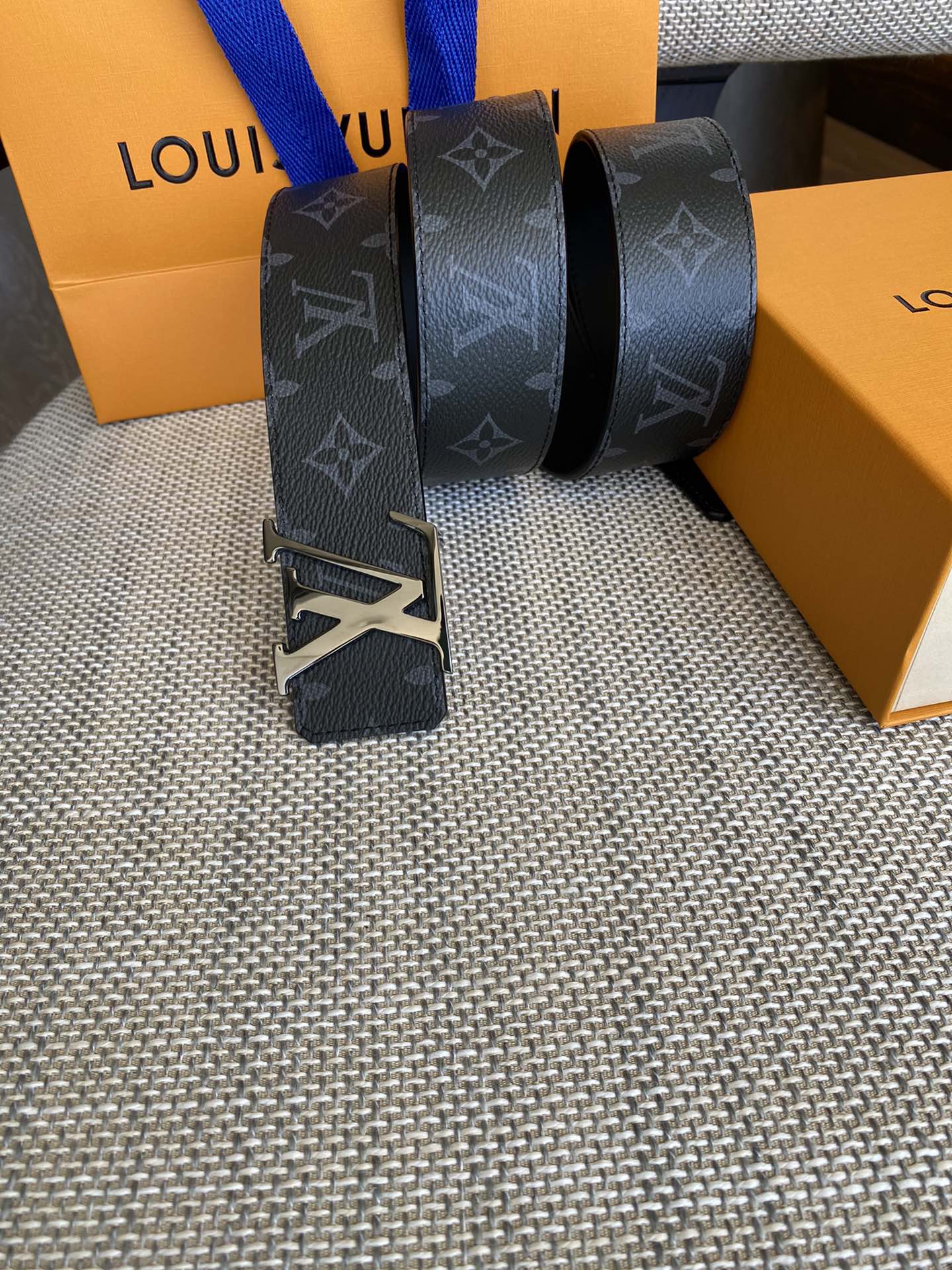 Louis Vuitton Basic Belt 40mm-l