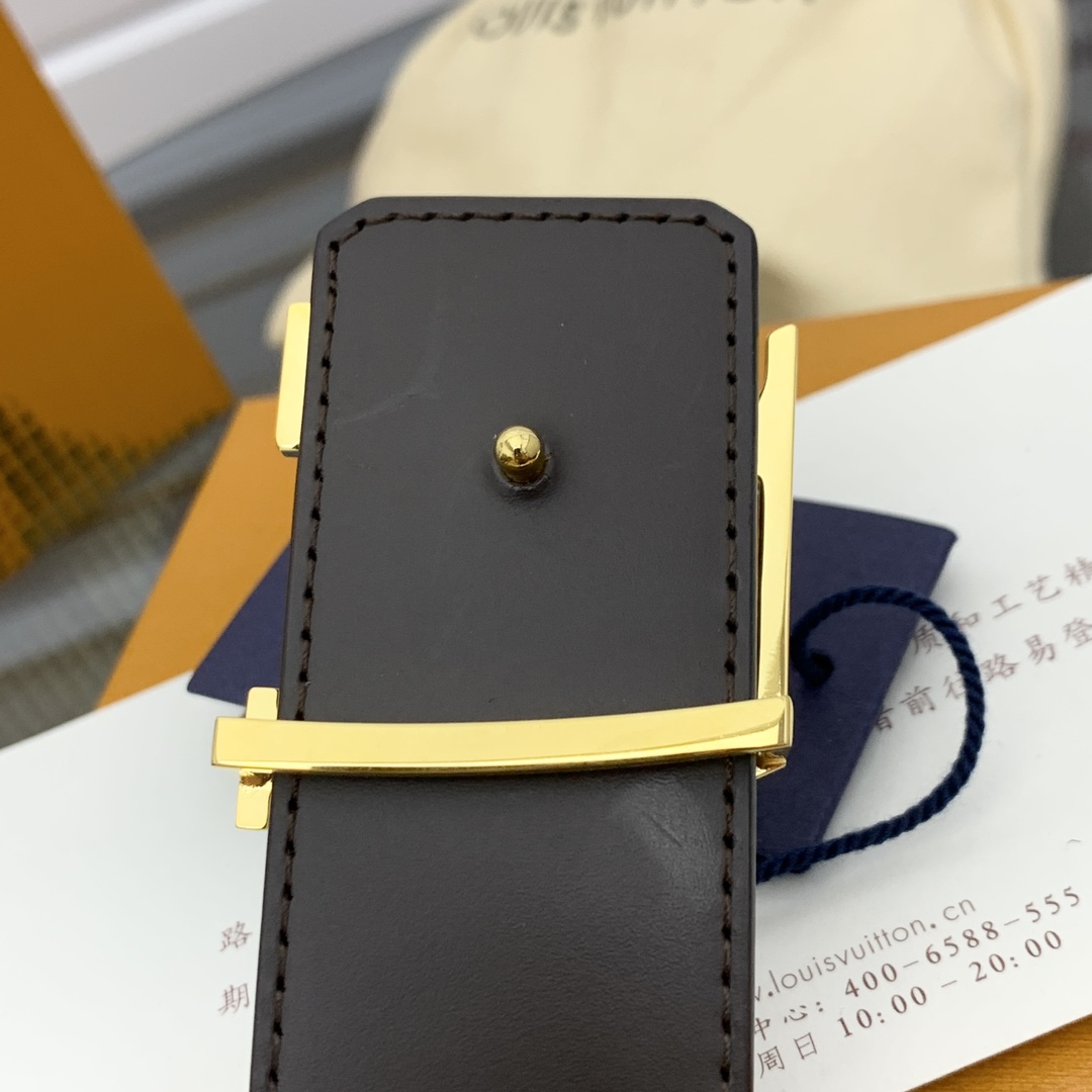 Louis Vuitton Basic Belt Cow Leather M