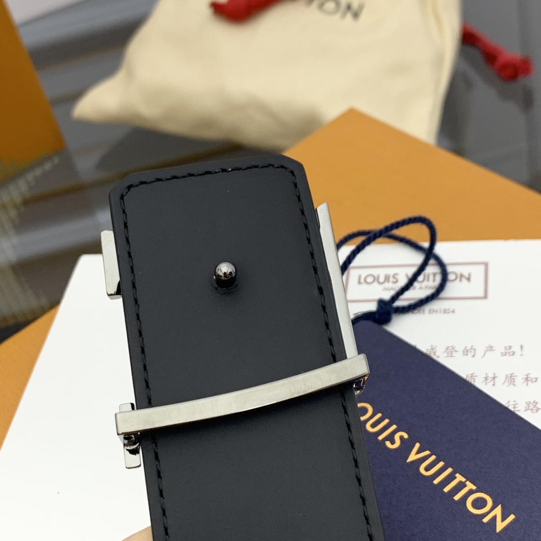 Louis Vuitton Basic Belt Cow Leather M