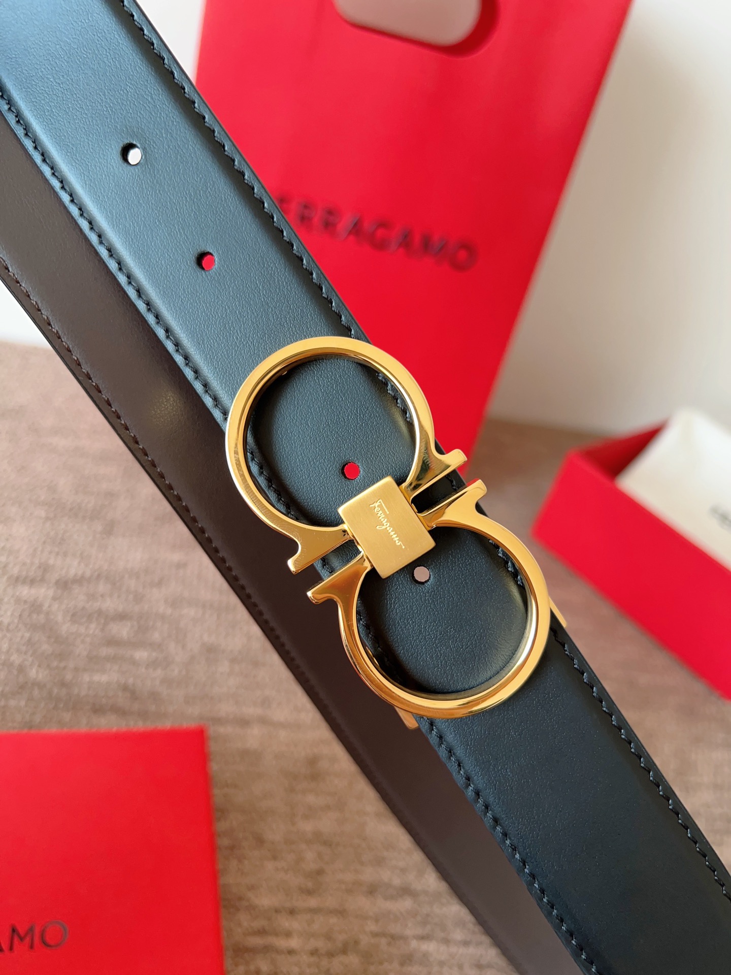 Salvatore Ferragamo Leather Belt